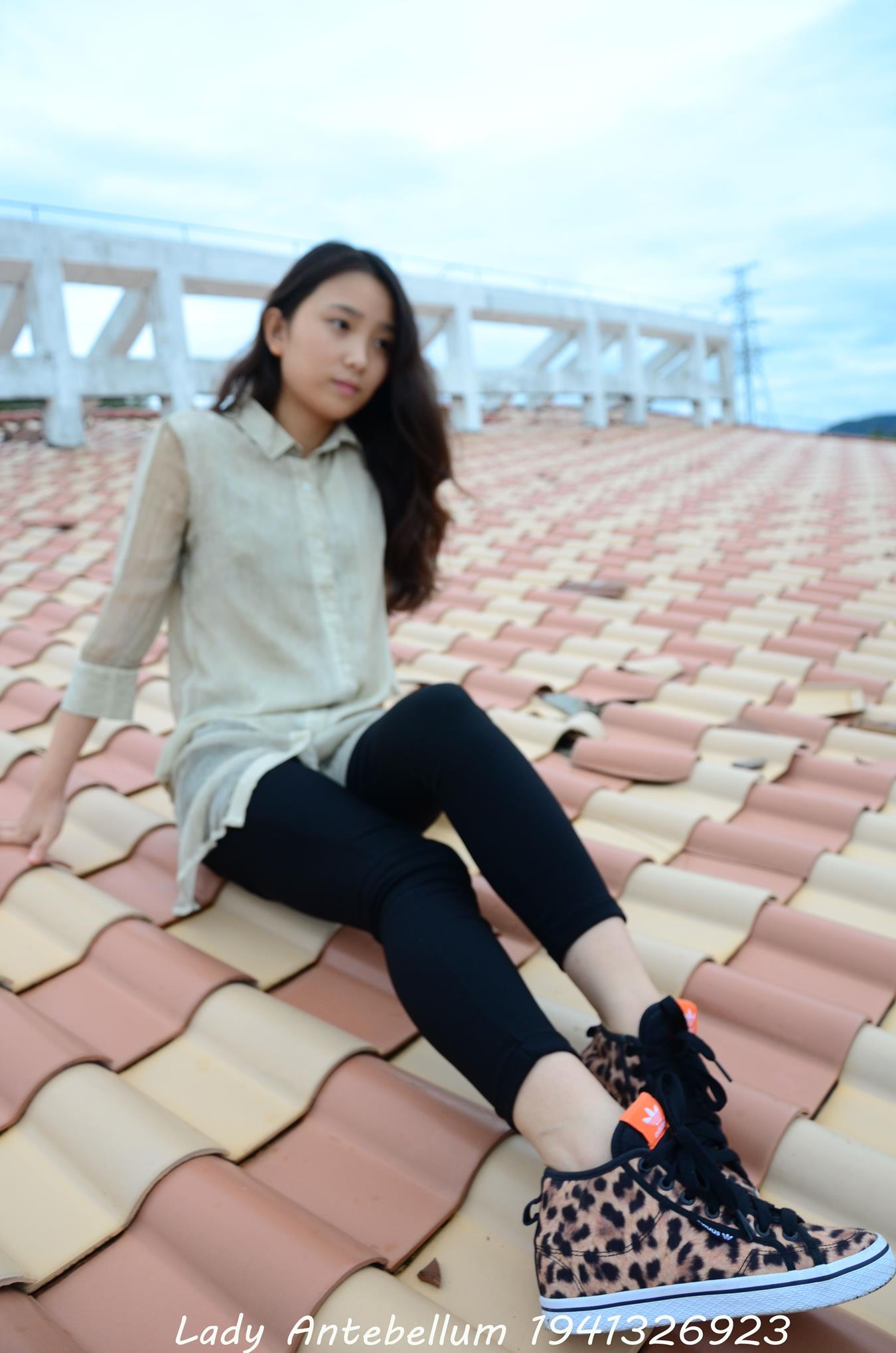 图片[15]-[战前女神] 美腿美足精品摄影套图 051 (1) [84P] – 速更版-美库