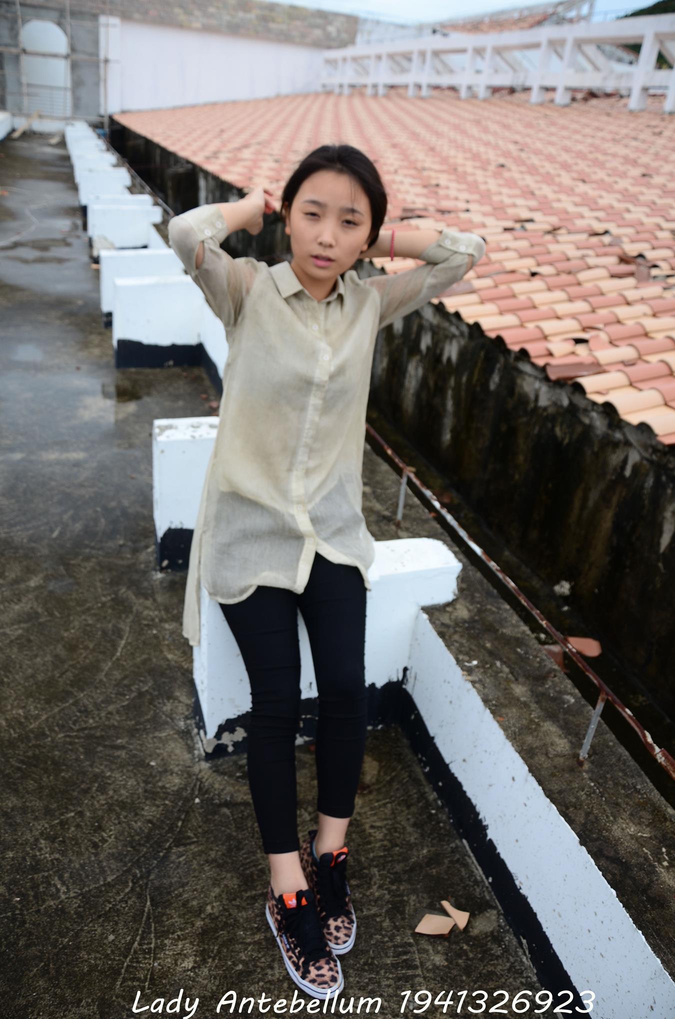 图片[18]-[战前女神] 美腿美足精品摄影套图 051 (1) [84P] – 速更版-美库