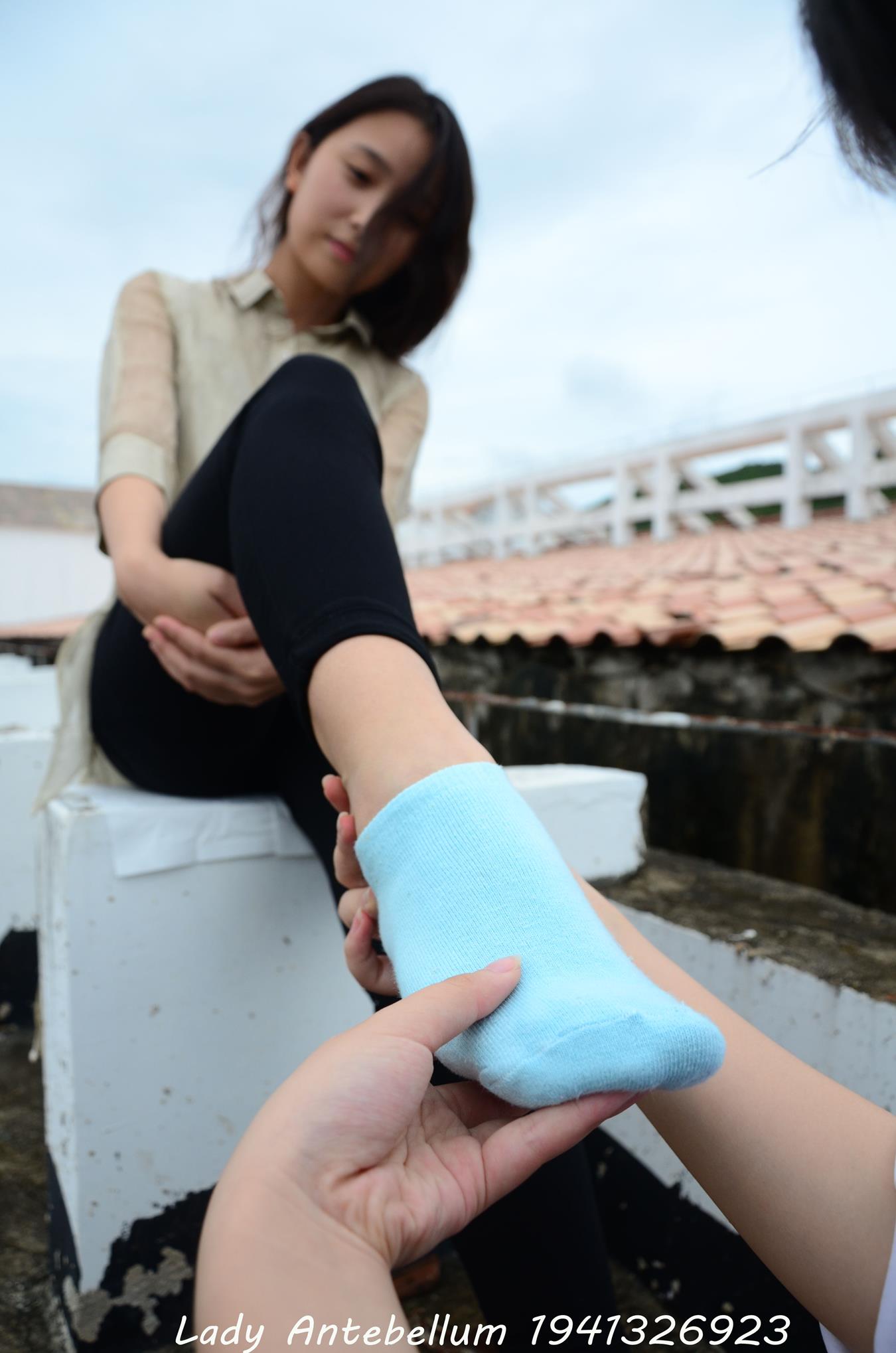 图片[31]-[战前女神] 美腿美足精品摄影套图 051 (2) [70P] – 速更版-美库