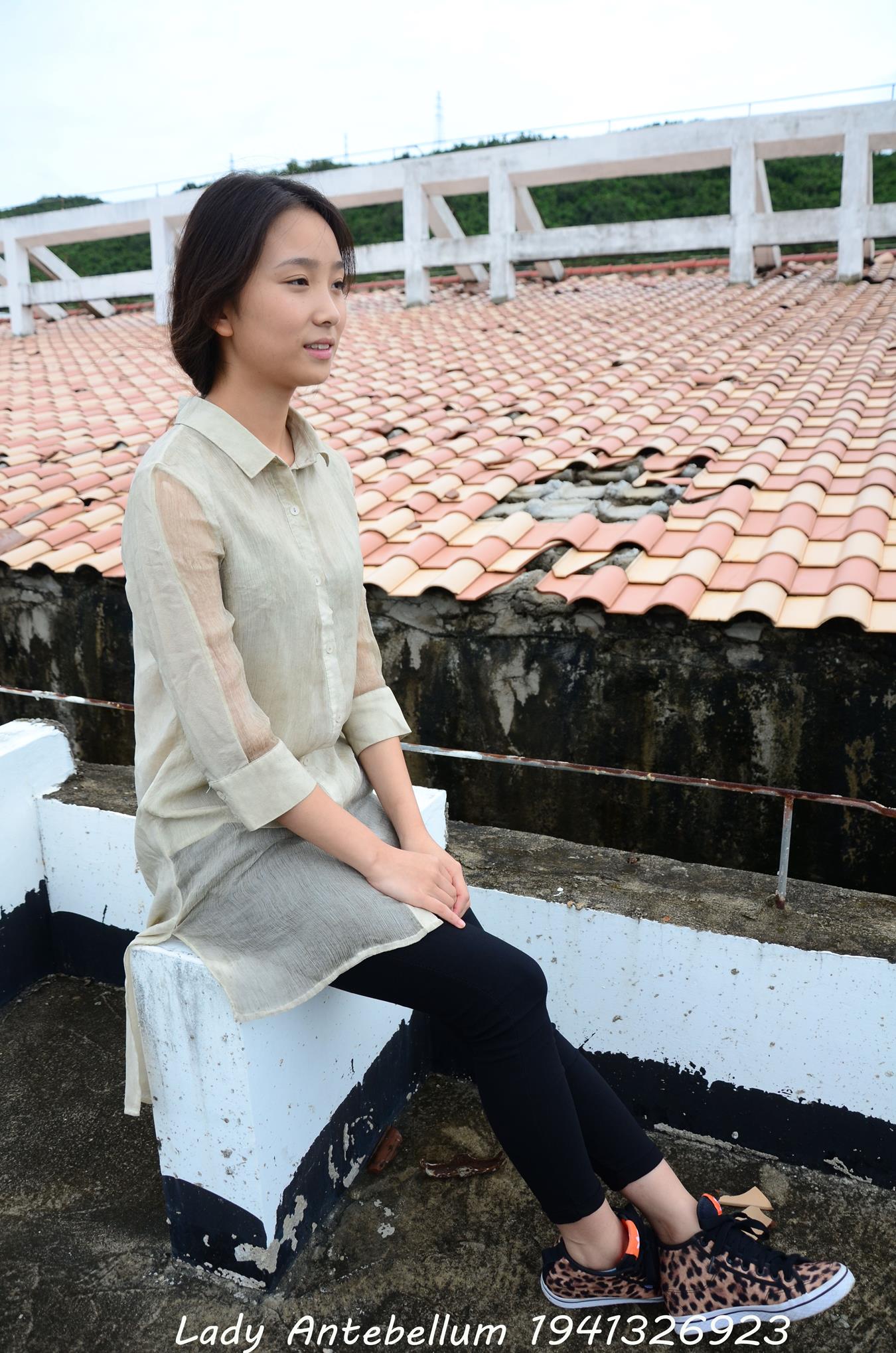 图片[32]-[战前女神] 美腿美足精品摄影套图 051 (1) [84P] – 速更版-美库