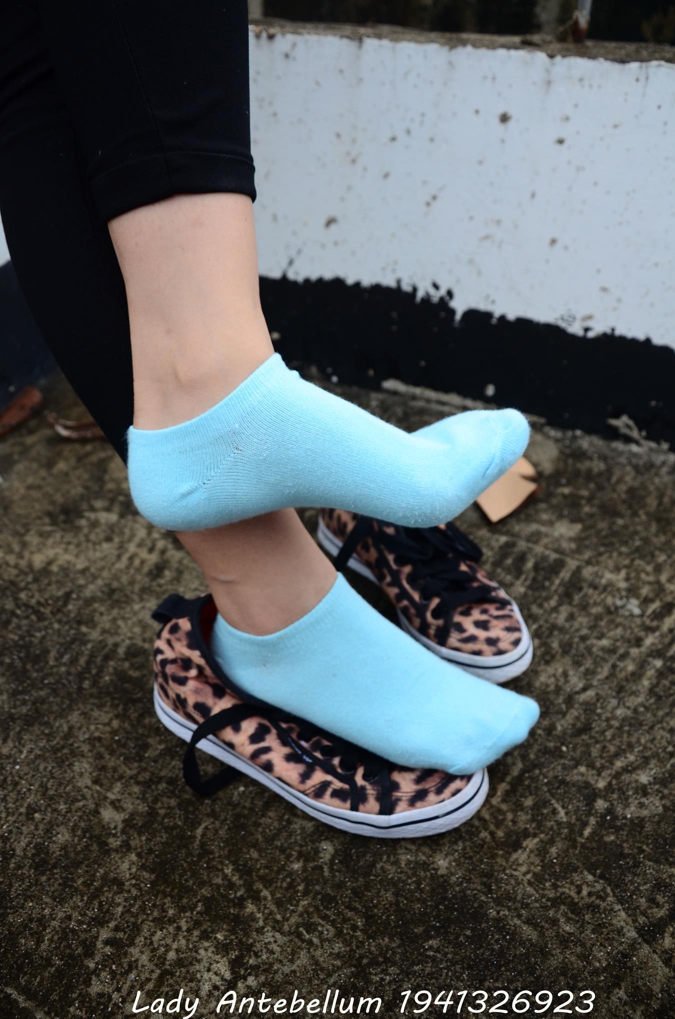 图片[37]-[战前女神] 美腿美足精品摄影套图 051 (2) [70P] – 速更版-美库