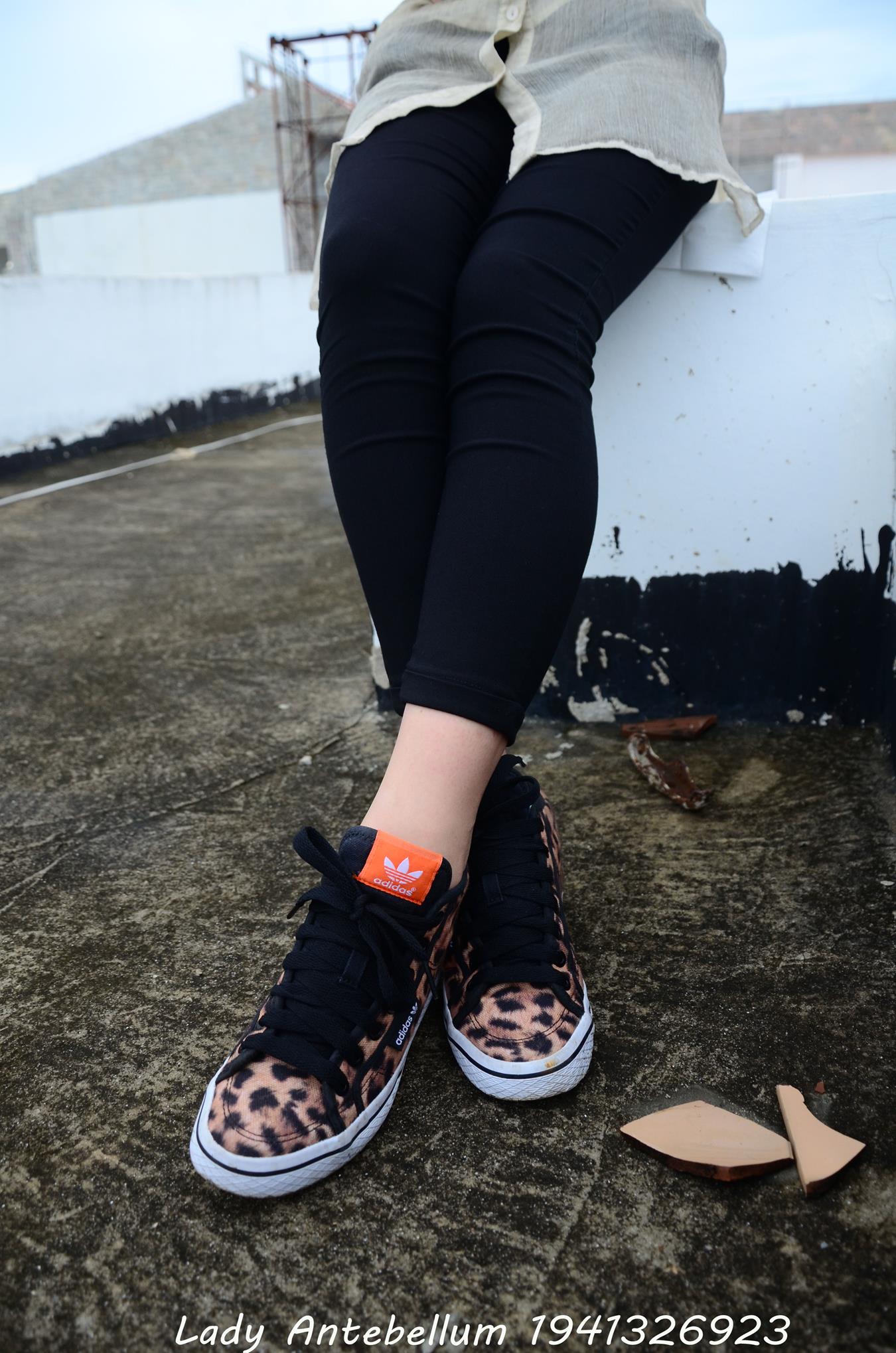 图片[38]-[战前女神] 美腿美足精品摄影套图 051 (1) [84P] – 速更版-美库