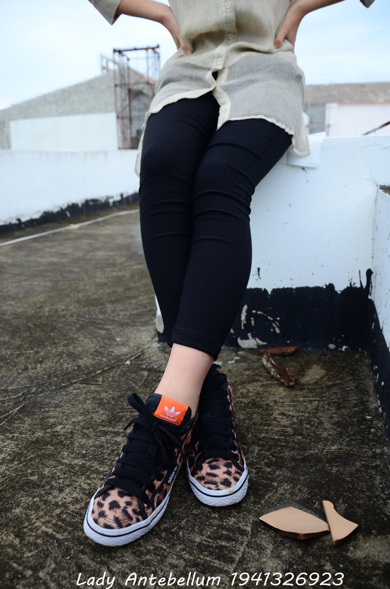 图片[39]-[战前女神] 美腿美足精品摄影套图 051 (1) [84P] – 速更版-美库