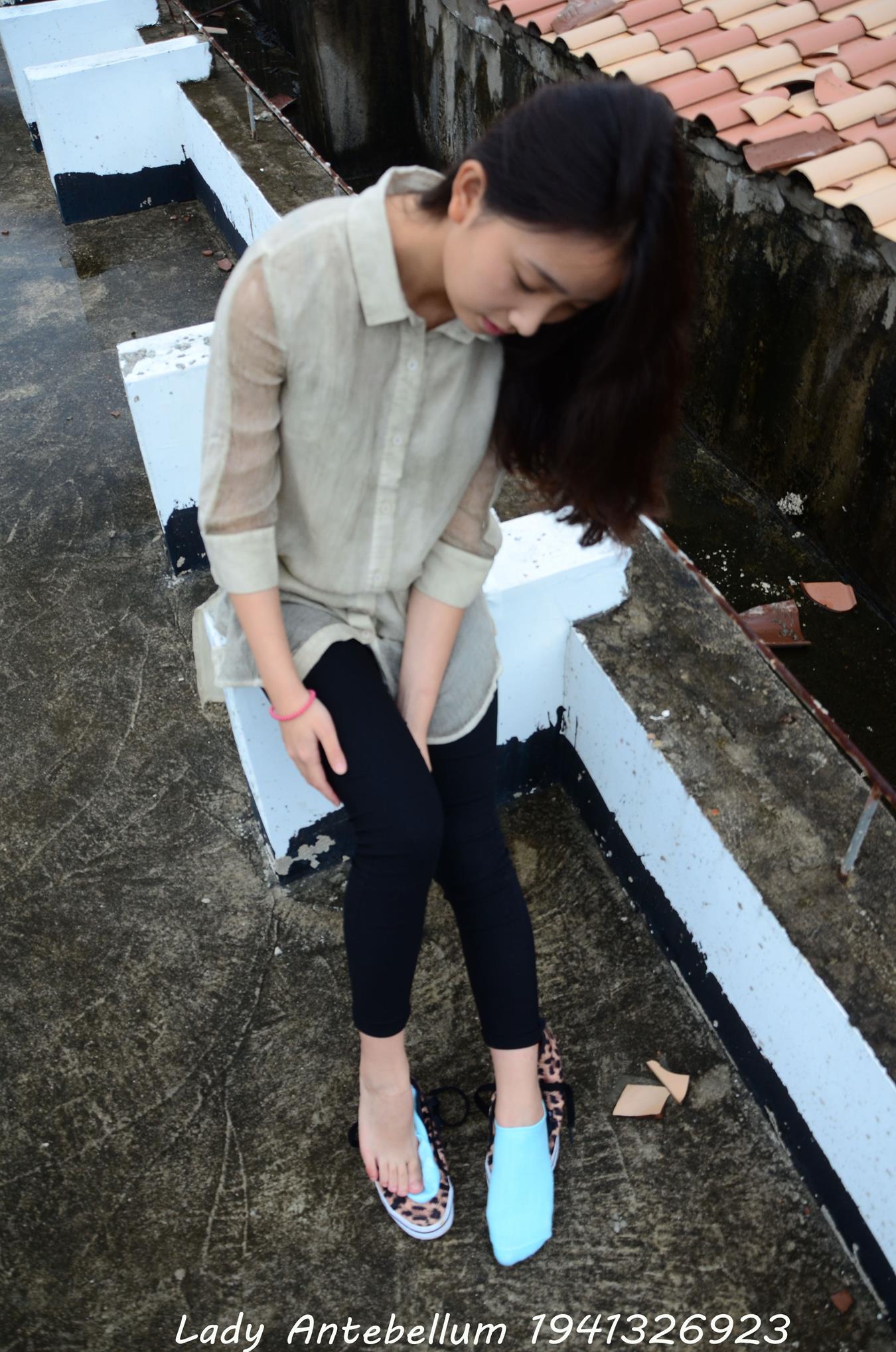 图片[59]-[战前女神] 美腿美足精品摄影套图 051 (2) [70P] – 速更版-美库