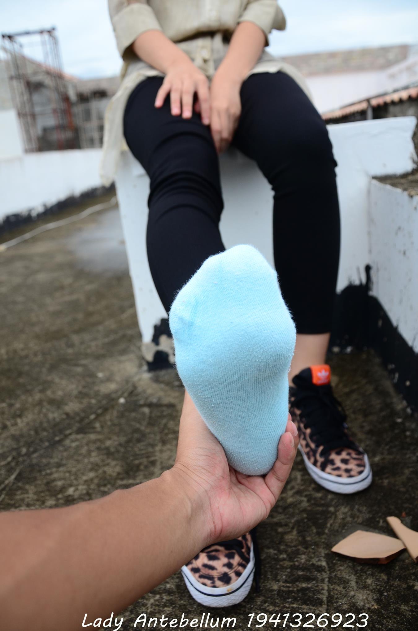 图片[64]-[战前女神] 美腿美足精品摄影套图 051 (1) [84P] – 速更版-美库