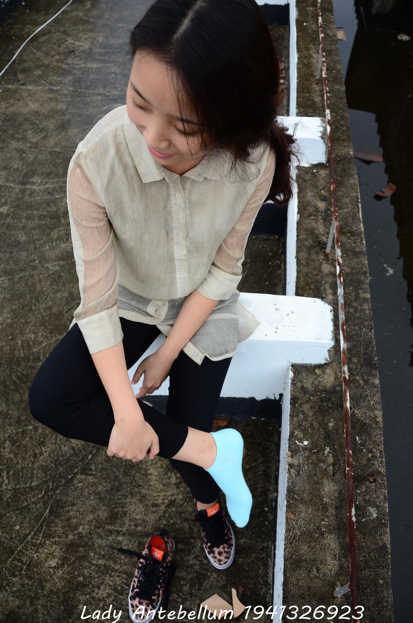 图片[68]-[战前女神] 美腿美足精品摄影套图 051 (1) [84P] – 速更版-美库