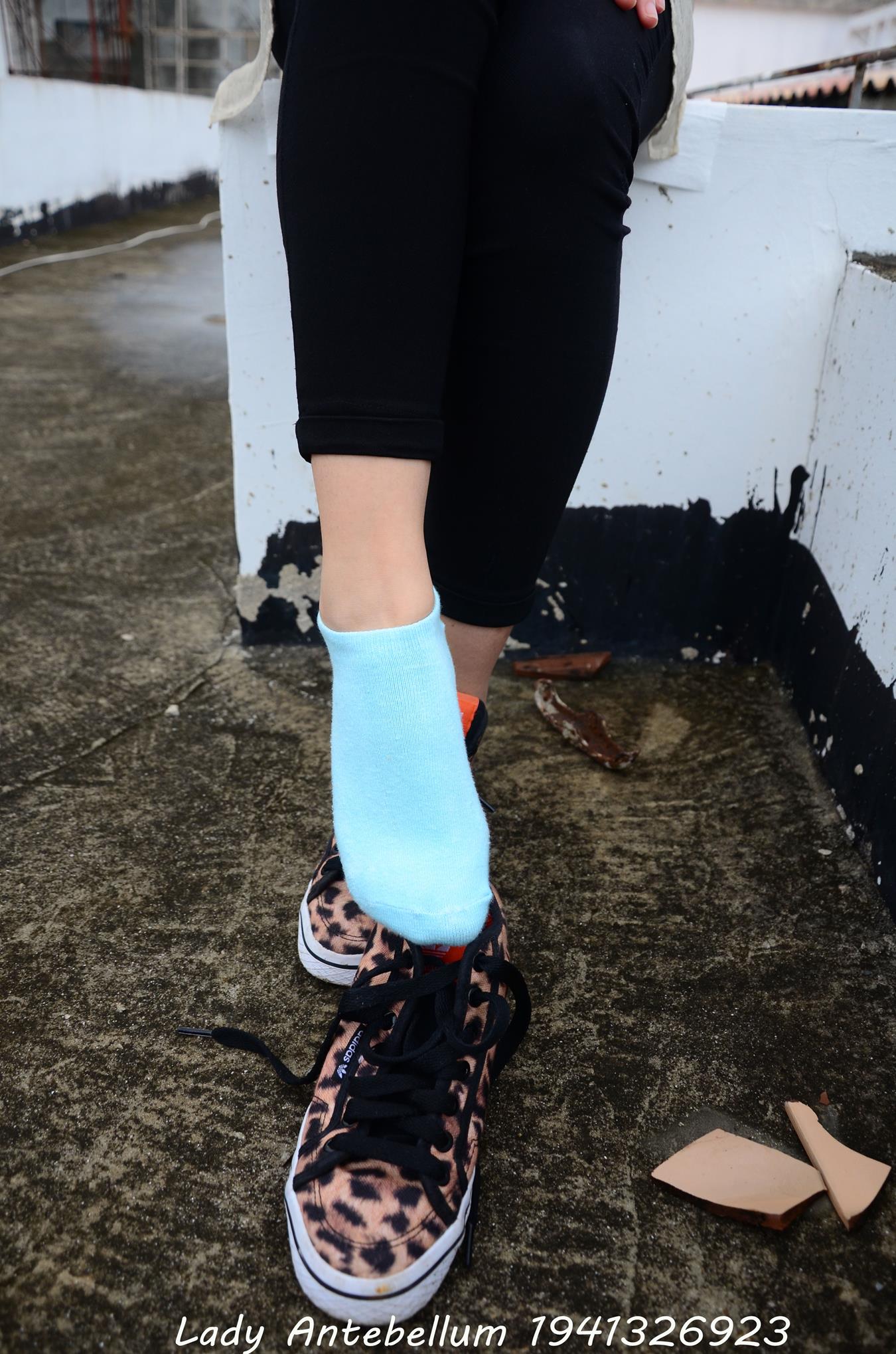 图片[72]-[战前女神] 美腿美足精品摄影套图 051 (1) [84P] – 速更版-美库