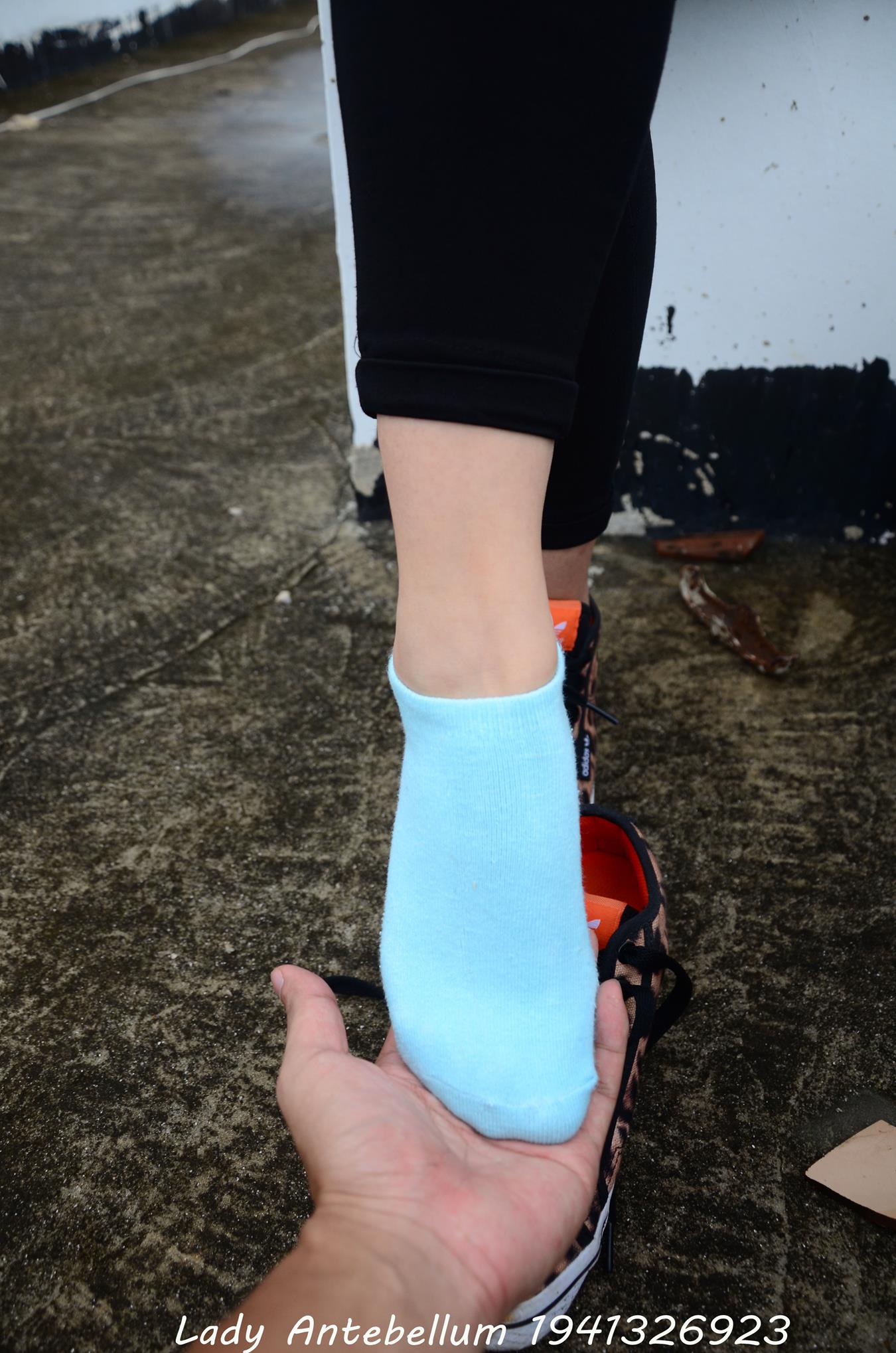 图片[83]-[战前女神] 美腿美足精品摄影套图 051 (1) [84P] – 速更版-美库