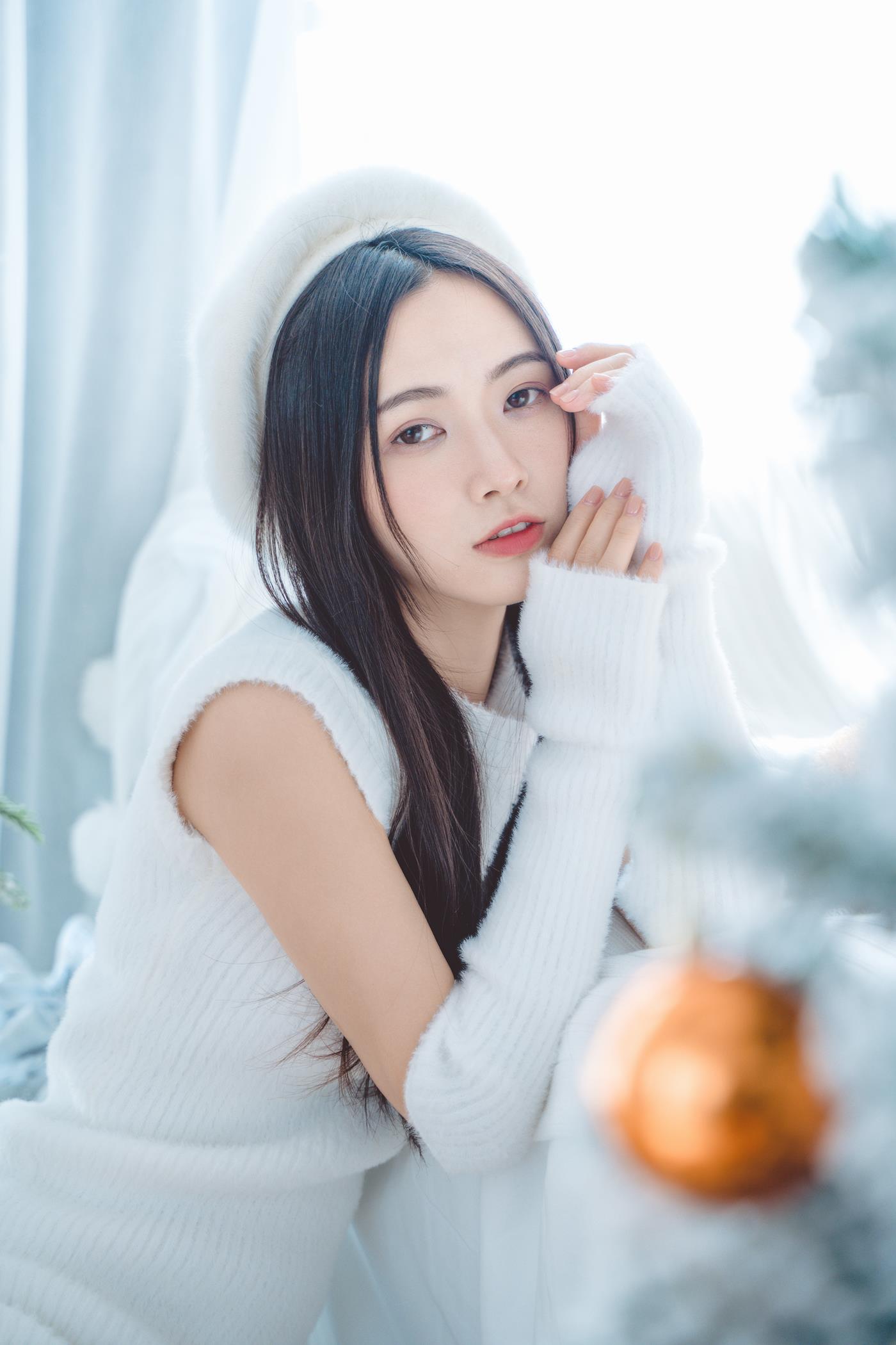 图片[13]-[YITUYU艺图语] 2022.02.11 纯白季节 老猪 [22P] – 速更版-美库