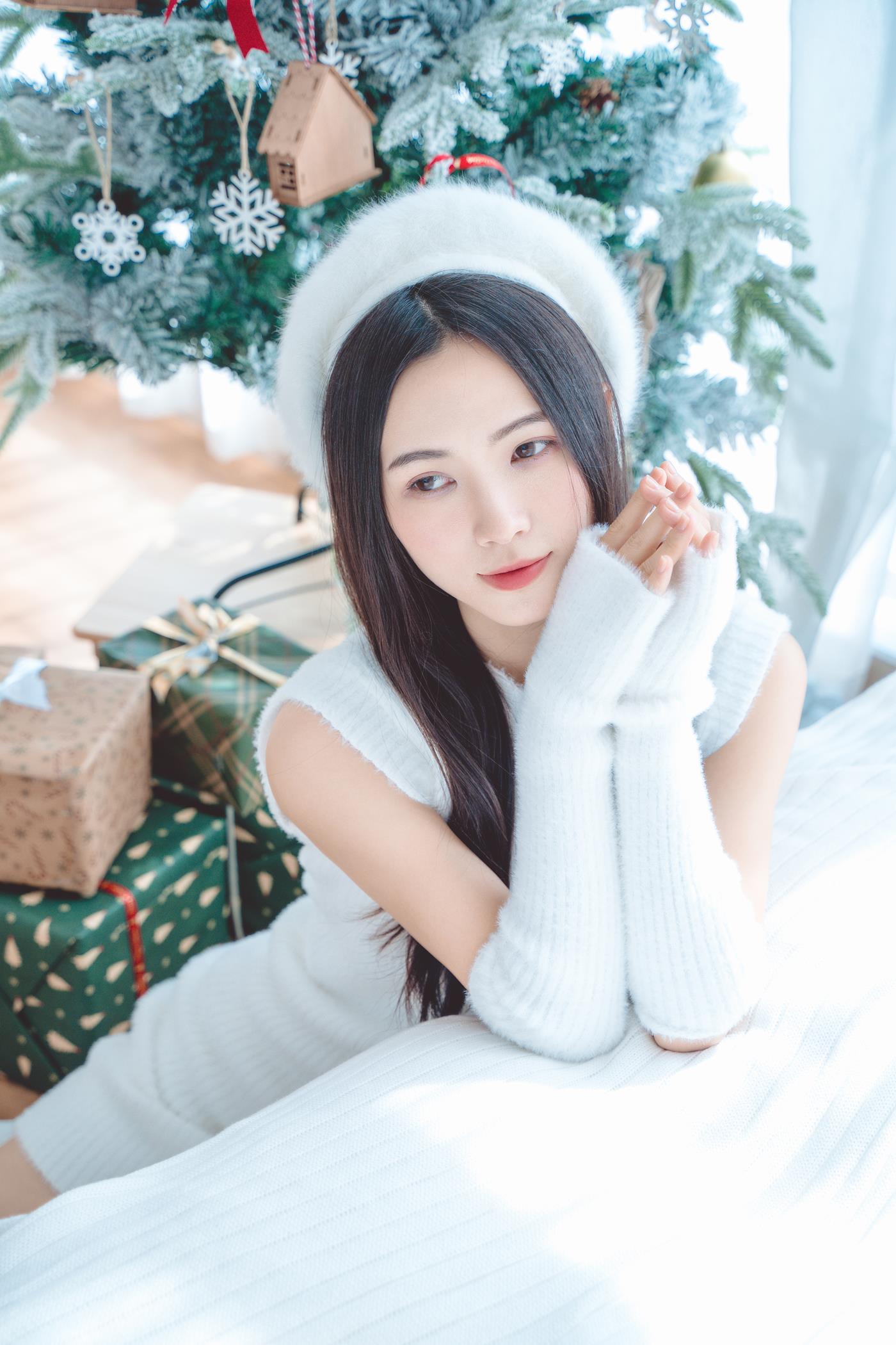 图片[14]-[YITUYU艺图语] 2022.02.11 纯白季节 老猪 [22P] – 速更版-美库