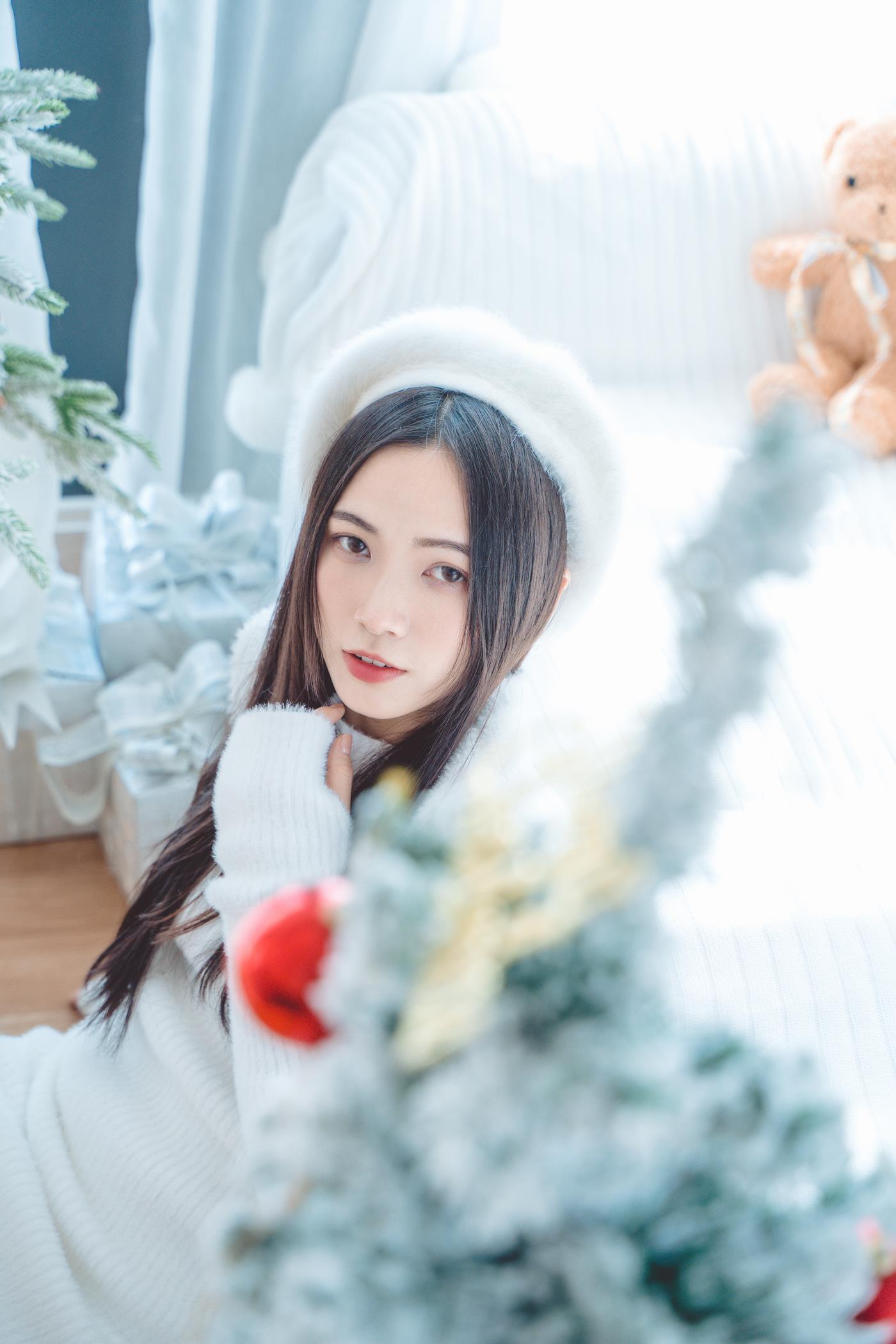 图片[15]-[YITUYU艺图语] 2022.02.11 纯白季节 老猪 [22P] – 速更版-美库