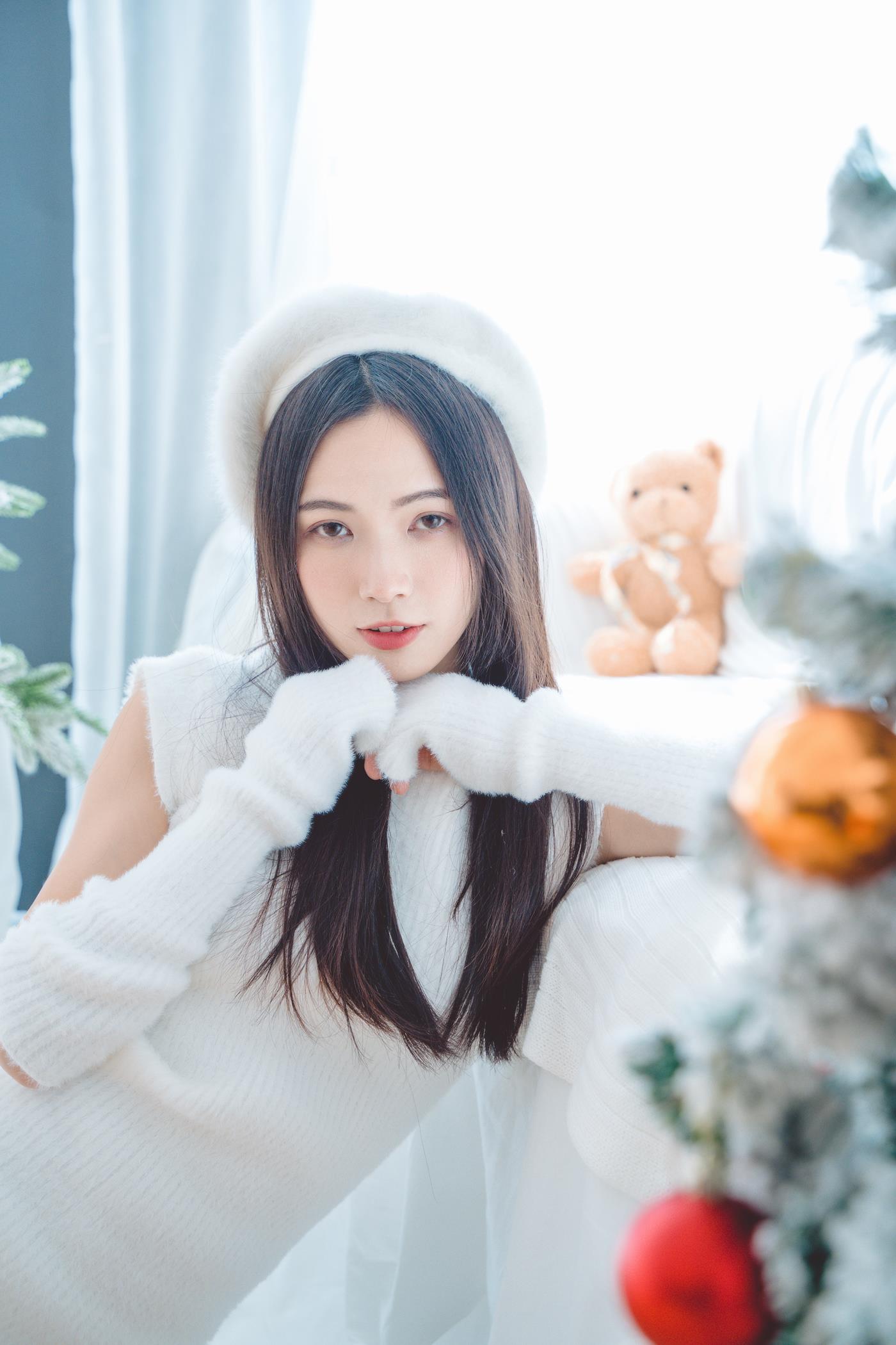 图片[18]-[YITUYU艺图语] 2022.02.11 纯白季节 老猪 [22P] – 速更版-美库