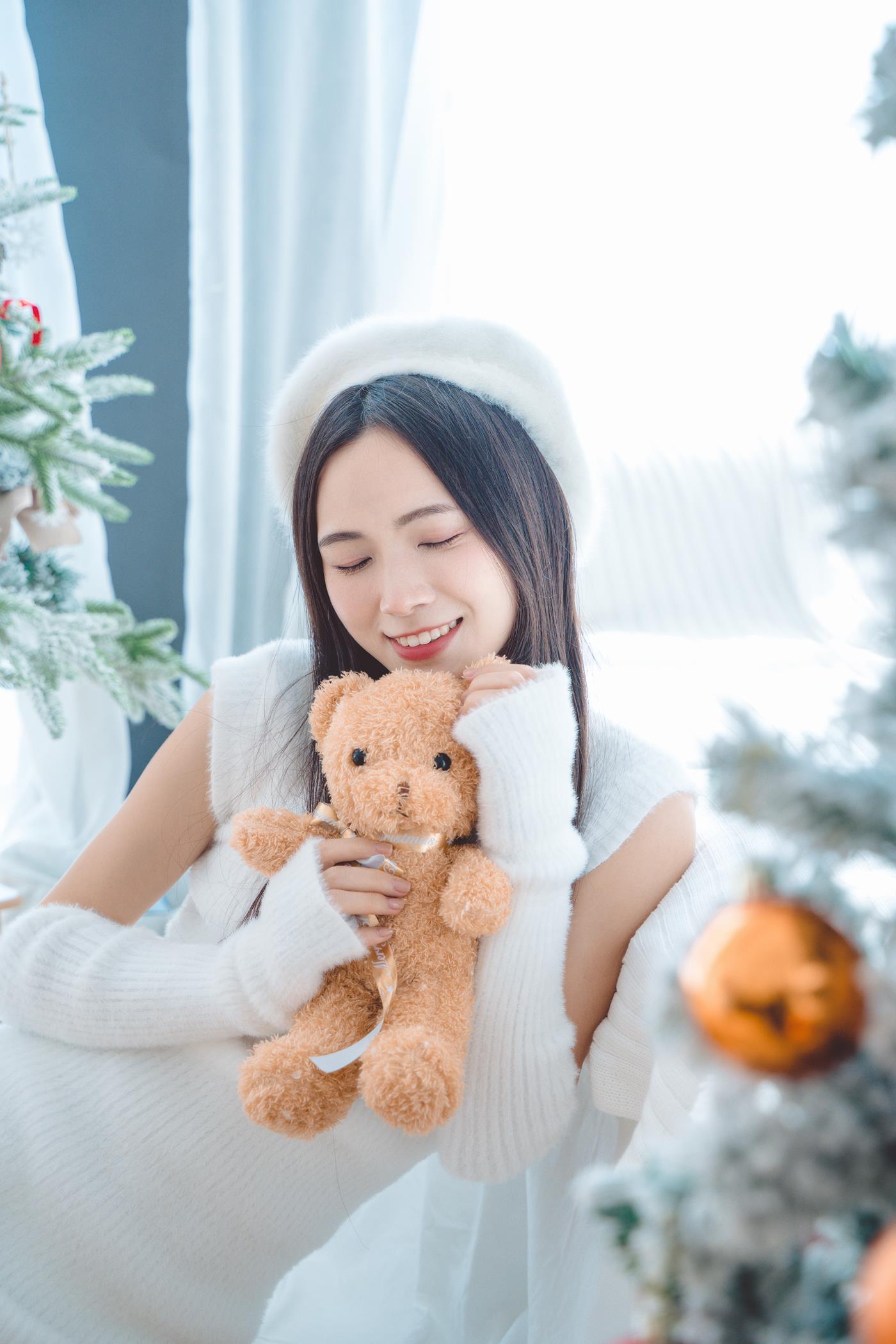 图片[19]-[YITUYU艺图语] 2022.02.11 纯白季节 老猪 [22P] – 速更版-美库