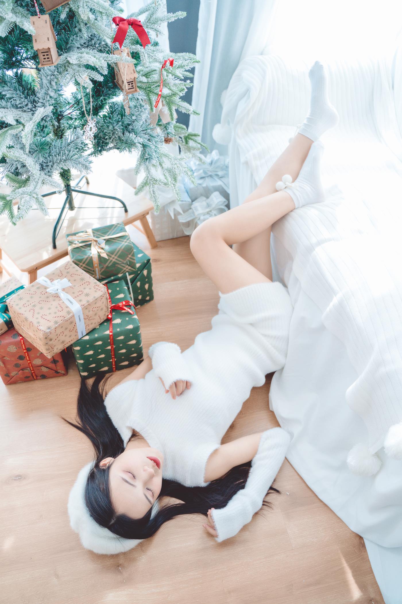 图片[22]-[YITUYU艺图语] 2022.02.11 纯白季节 老猪 [22P] – 速更版-美库