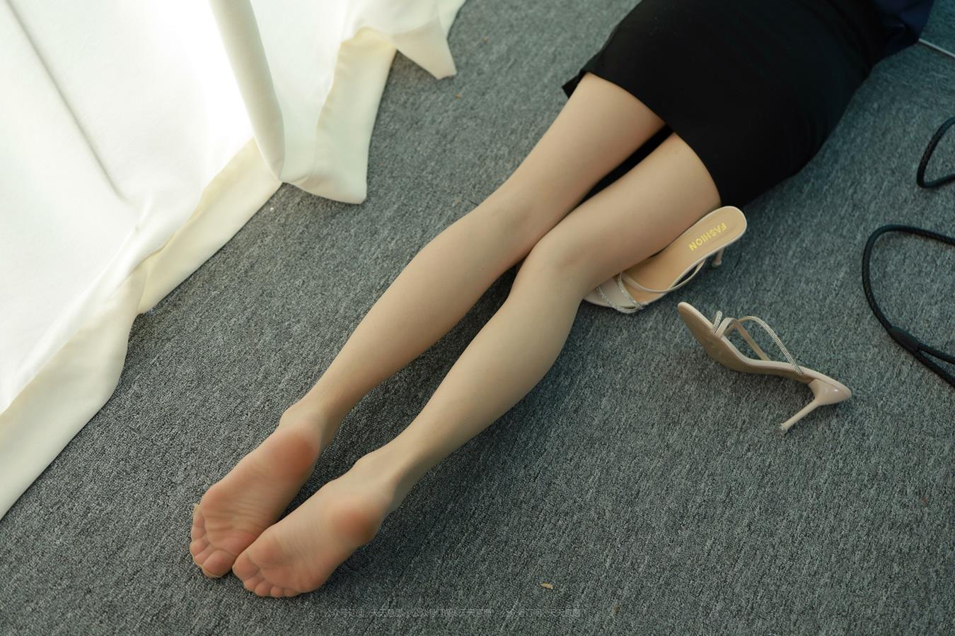 图片[34]-[IESS异思趣向] 2022.07.09 丝享家1142：小六《解开束缚》[82P] – 速更版-美库