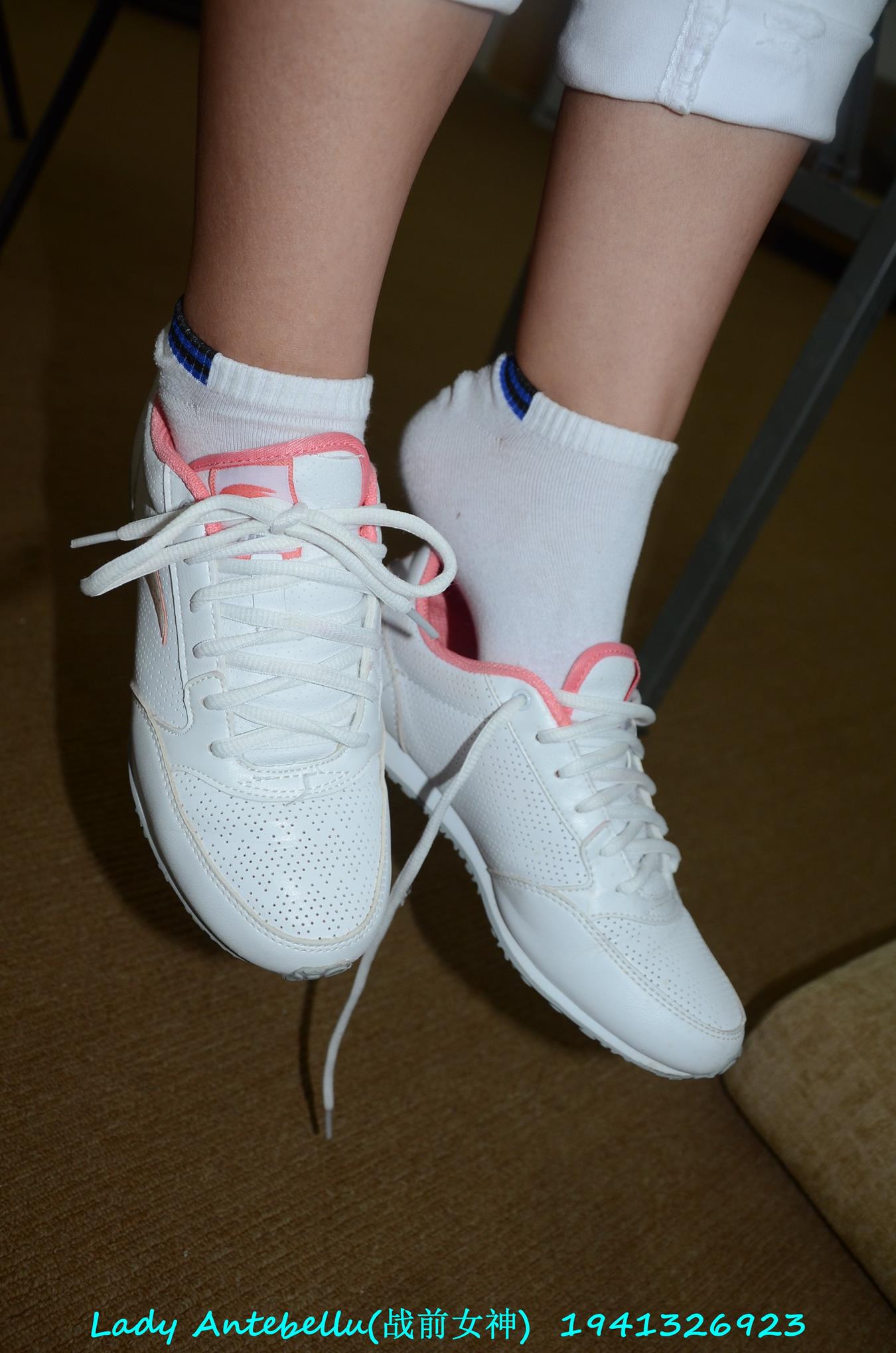 图片[21]-[战前女神] 美腿美足精品摄影套图 052 (1) [92P] – 速更版-美库