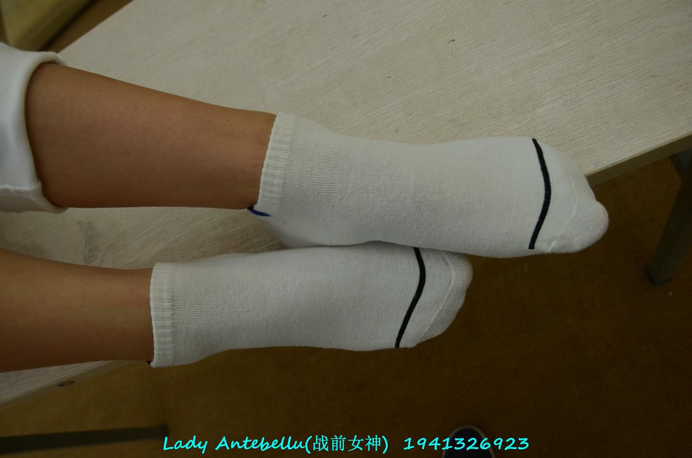 图片[20]-[战前女神] 美腿美足精品摄影套图 052 (2) [87P] – 速更版-美库