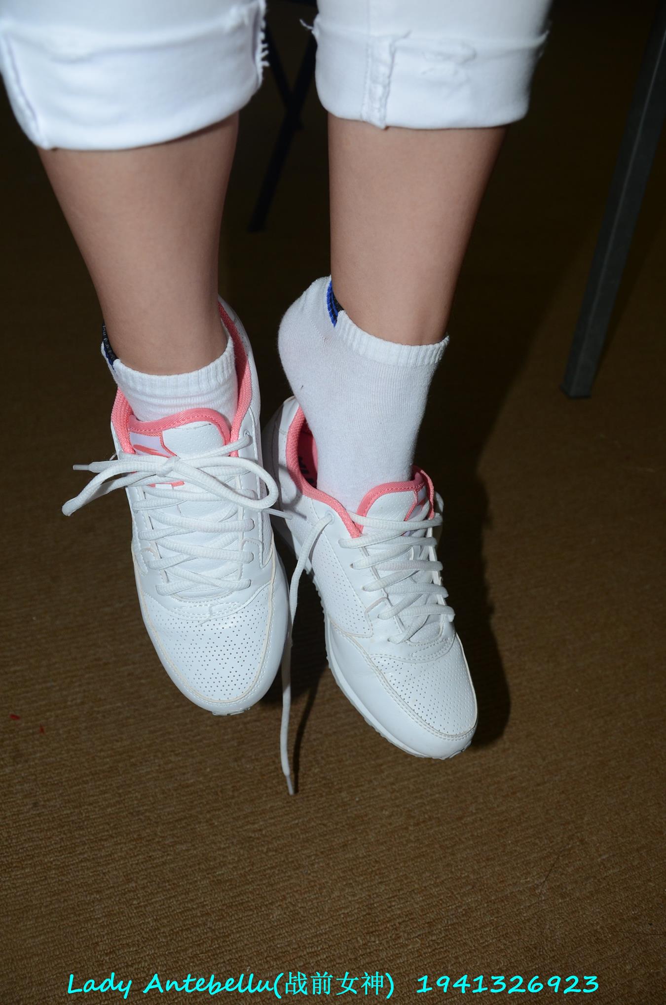 图片[25]-[战前女神] 美腿美足精品摄影套图 052 (1) [92P] – 速更版-美库