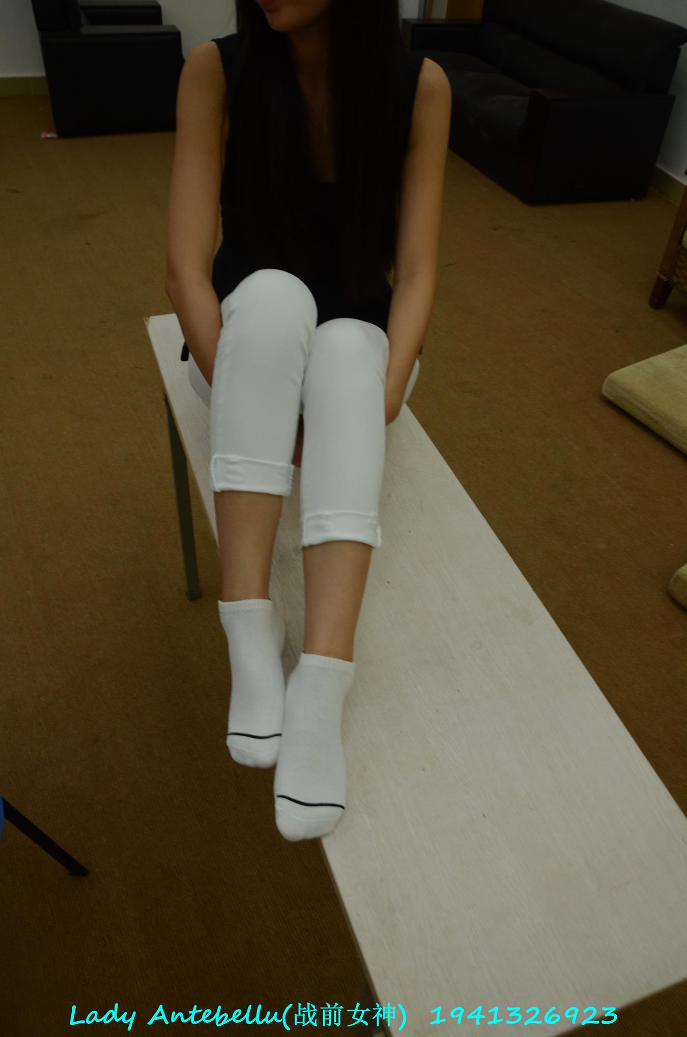 图片[24]-[战前女神] 美腿美足精品摄影套图 052 (2) [87P] – 速更版-美库