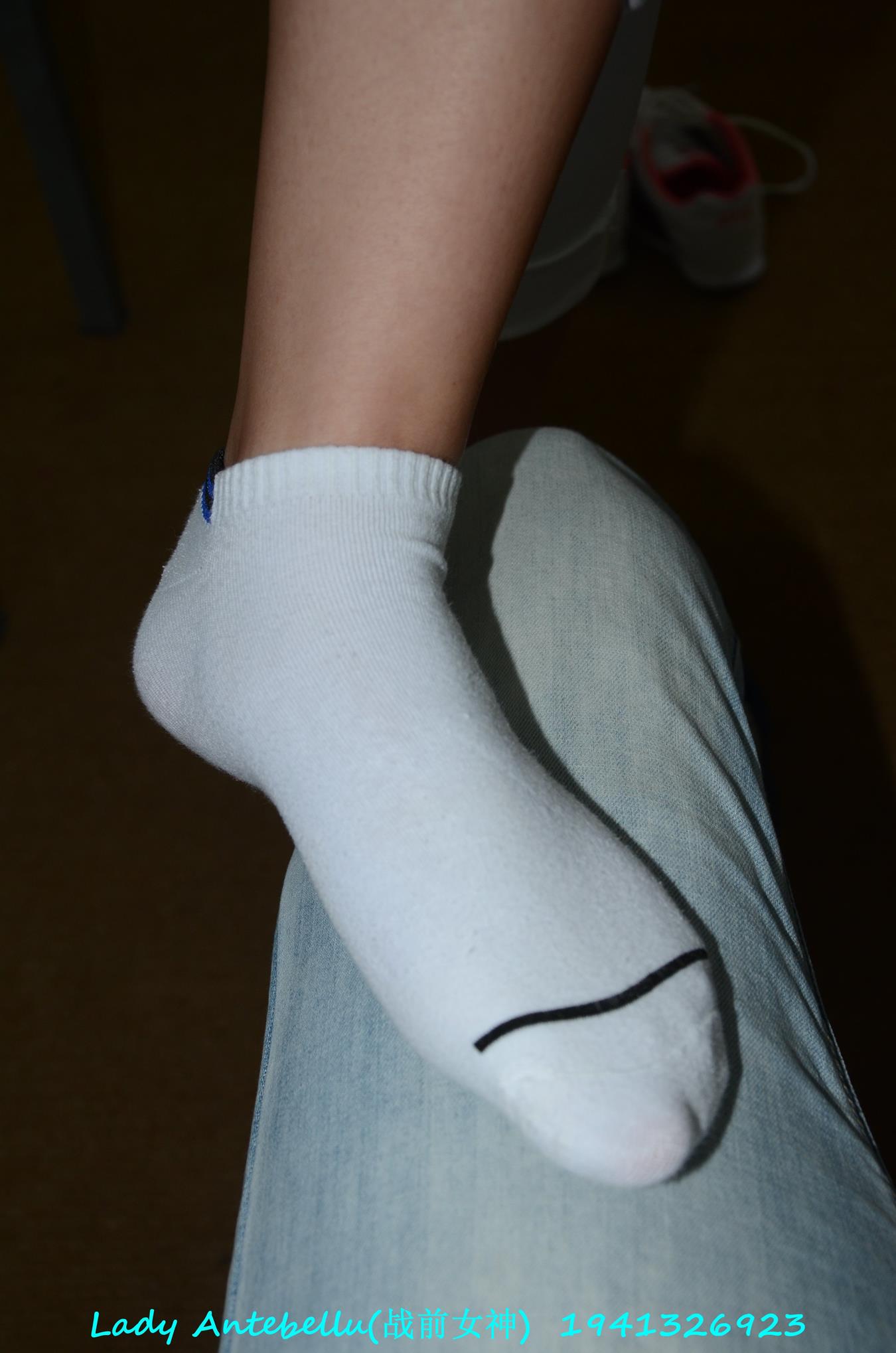 图片[36]-[战前女神] 美腿美足精品摄影套图 052 (2) [87P] – 速更版-美库