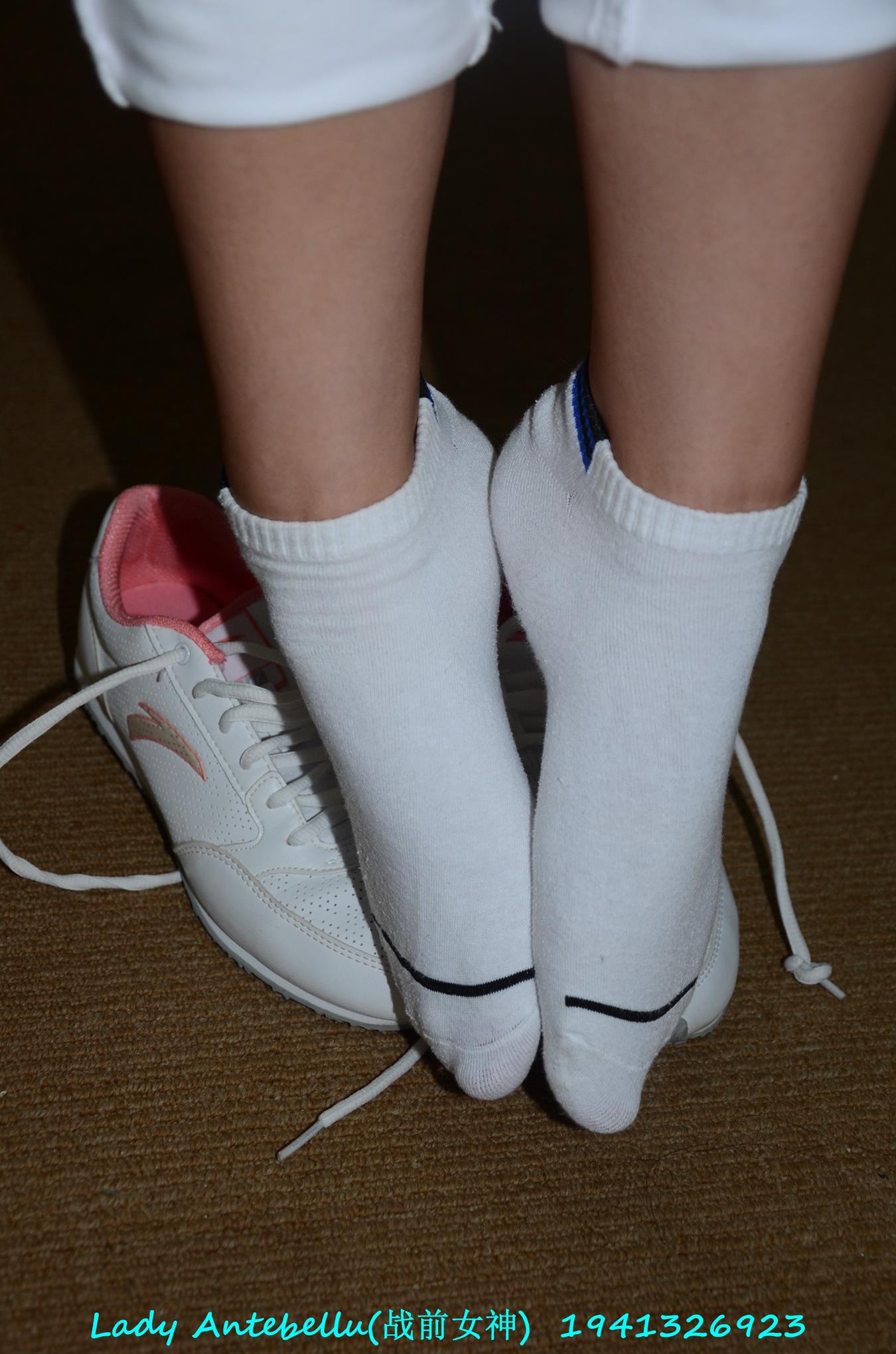 图片[62]-[战前女神] 美腿美足精品摄影套图 052 (1) [92P] – 速更版-美库