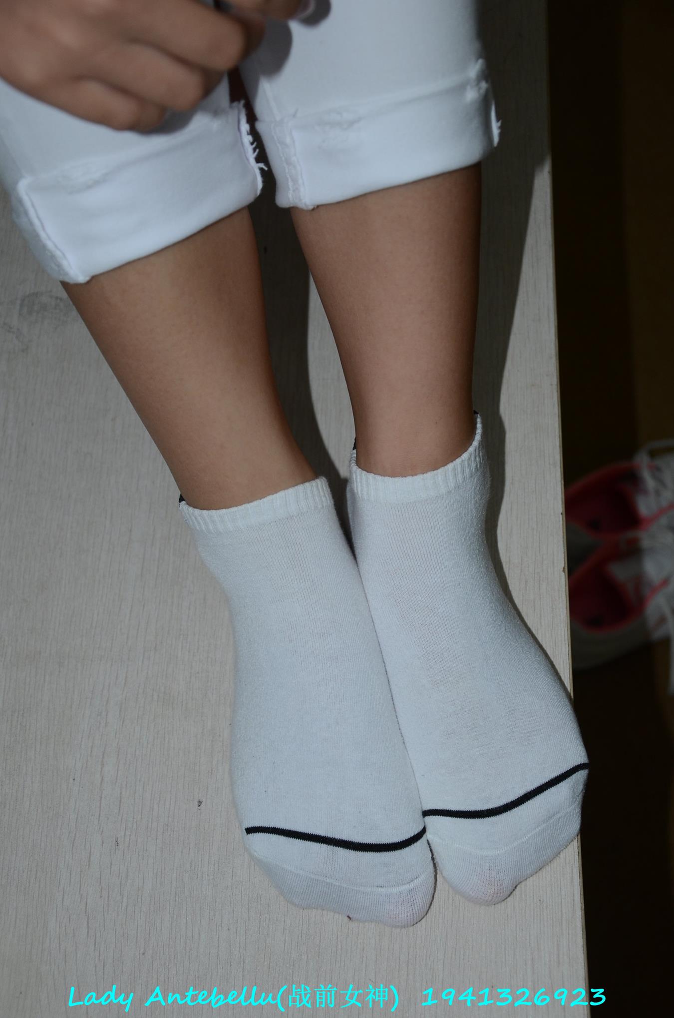 图片[72]-[战前女神] 美腿美足精品摄影套图 052 (1) [92P] – 速更版-美库