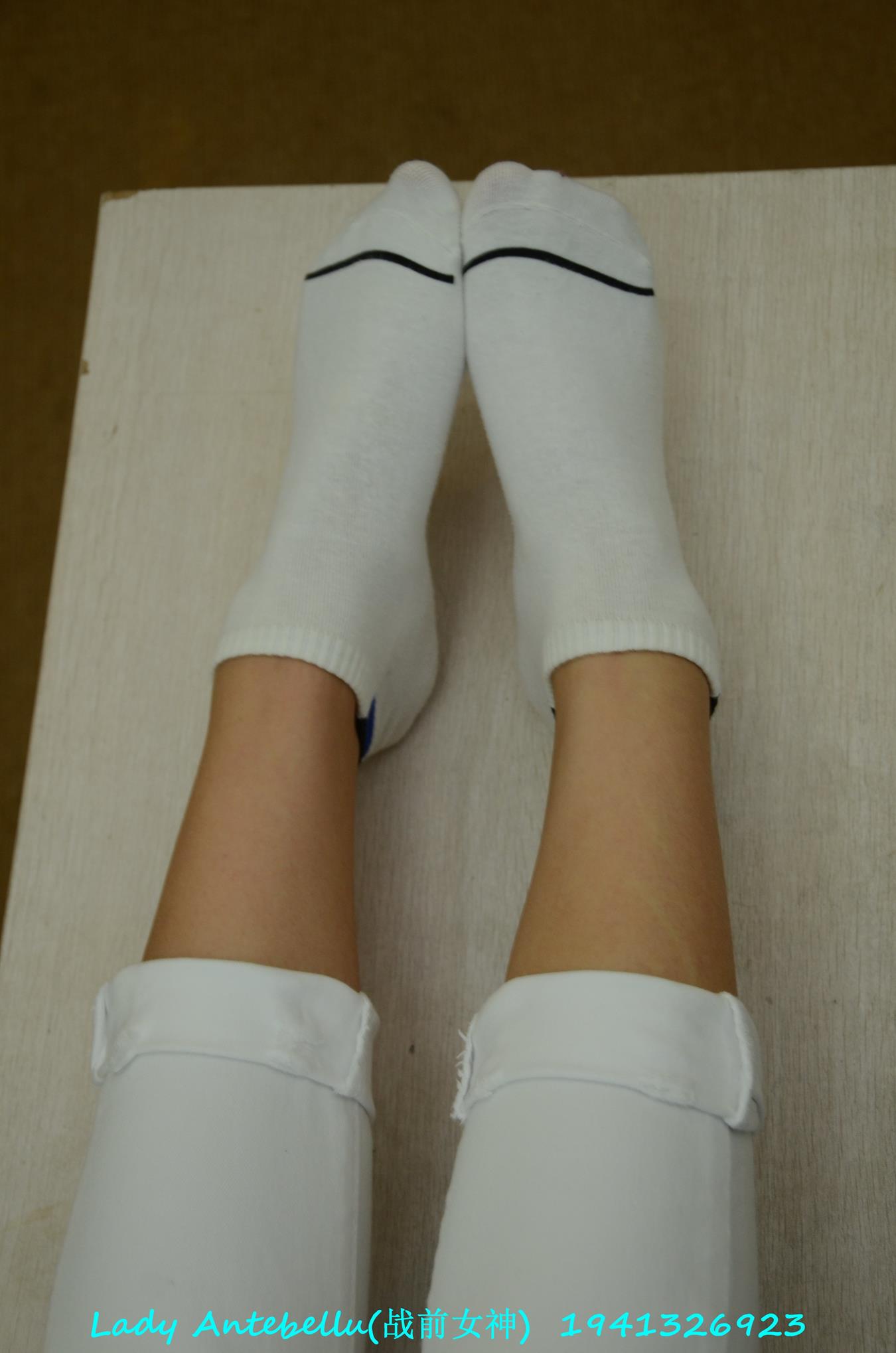 图片[89]-[战前女神] 美腿美足精品摄影套图 052 (1) [92P] – 速更版-美库