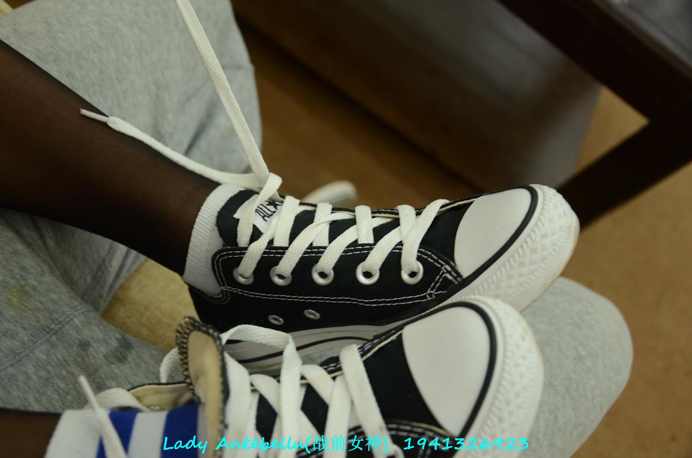 图片[66]-[战前女神] 美腿美足精品摄影套图 053 (1) [100P] – 速更版-美库