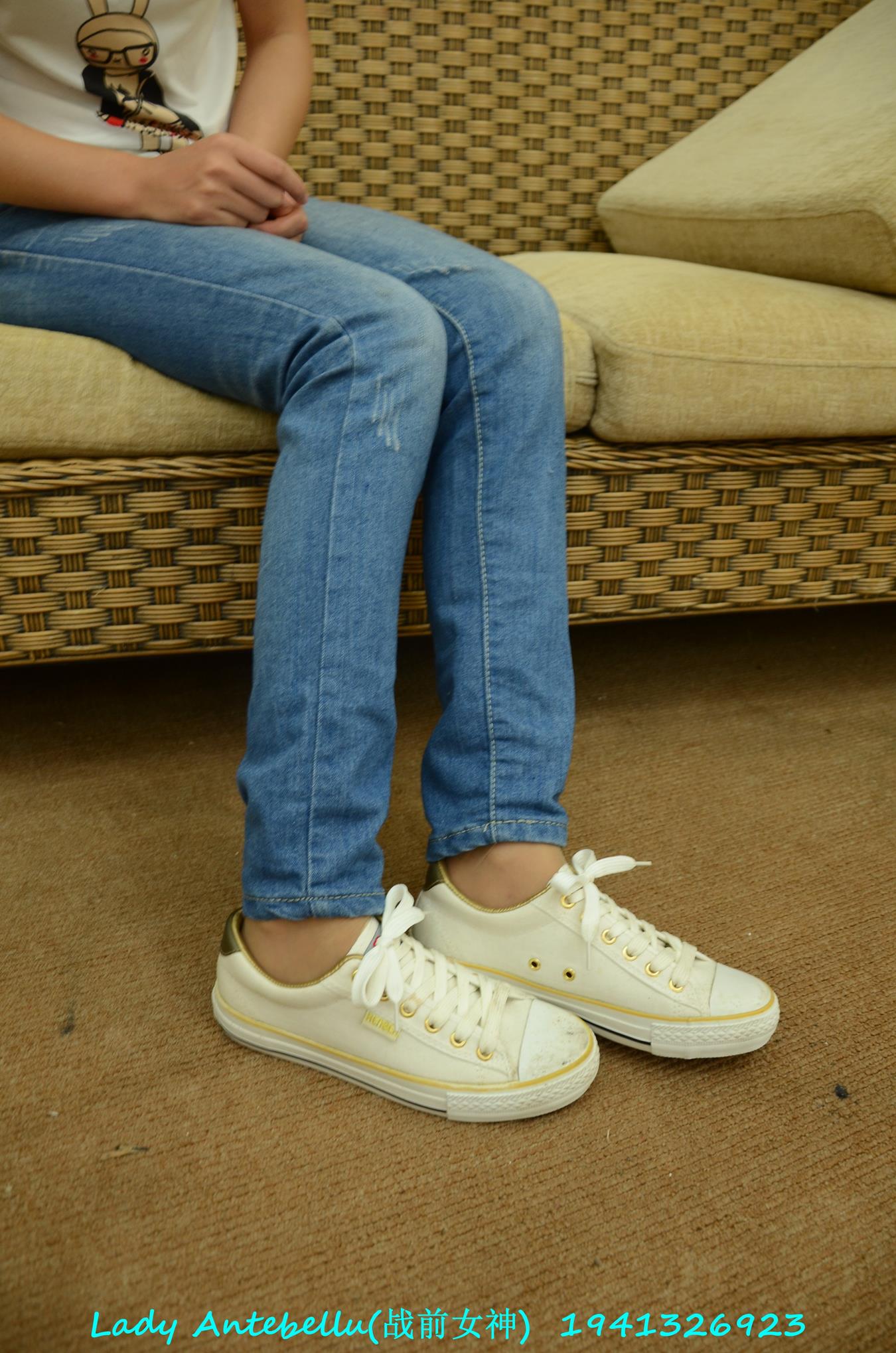 图片[10]-[战前女神] 美腿美足精品摄影套图 054 (1) [72P] – 速更版-美库