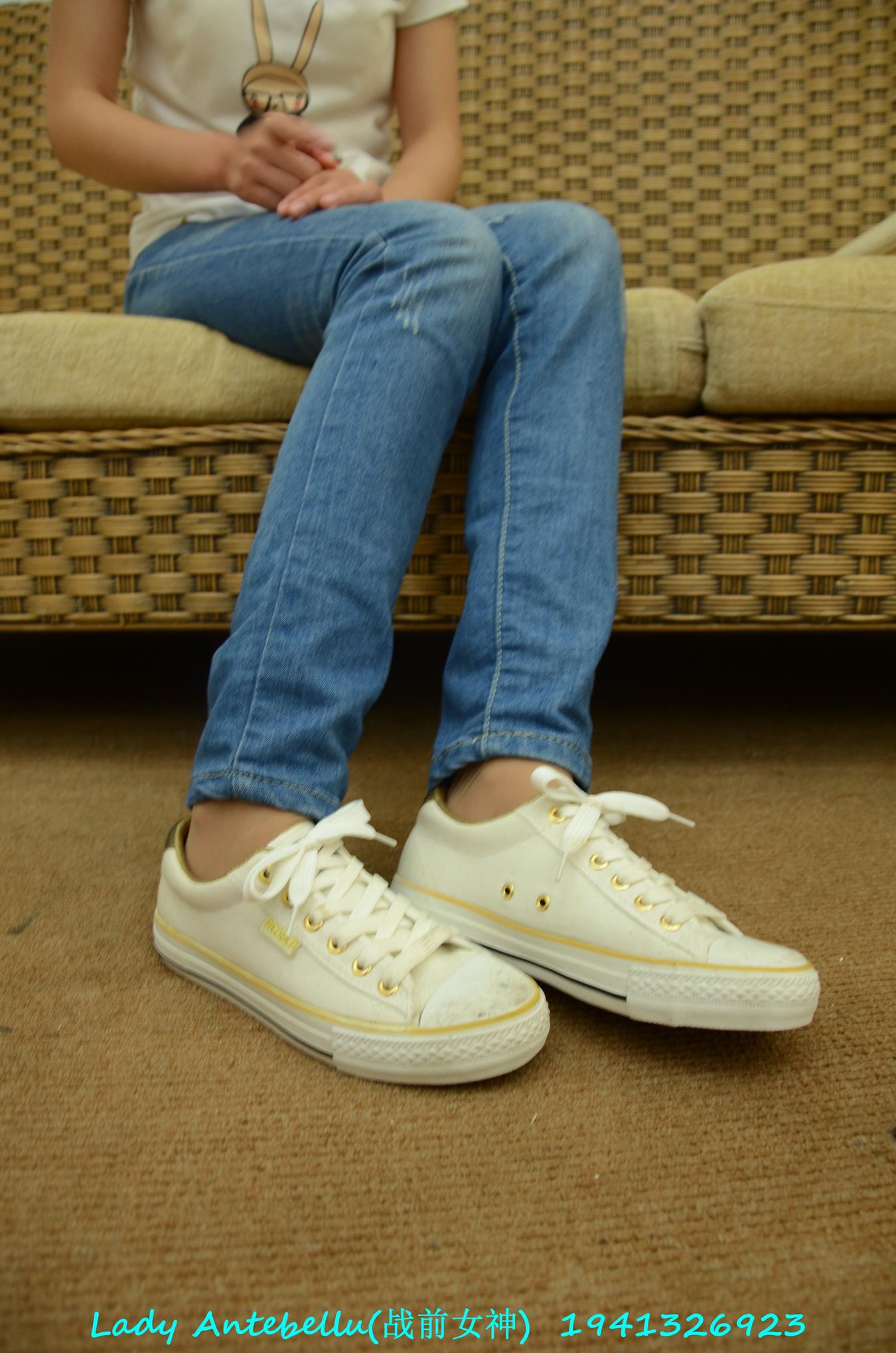 图片[13]-[战前女神] 美腿美足精品摄影套图 054 (1) [72P] – 速更版-美库