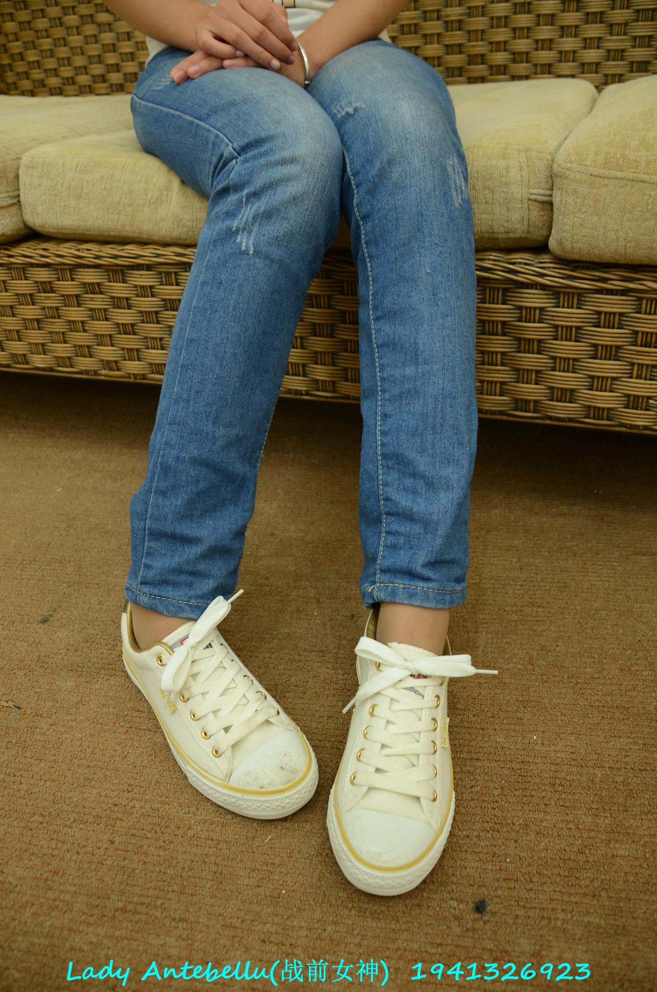 图片[17]-[战前女神] 美腿美足精品摄影套图 054 (1) [72P] – 速更版-美库