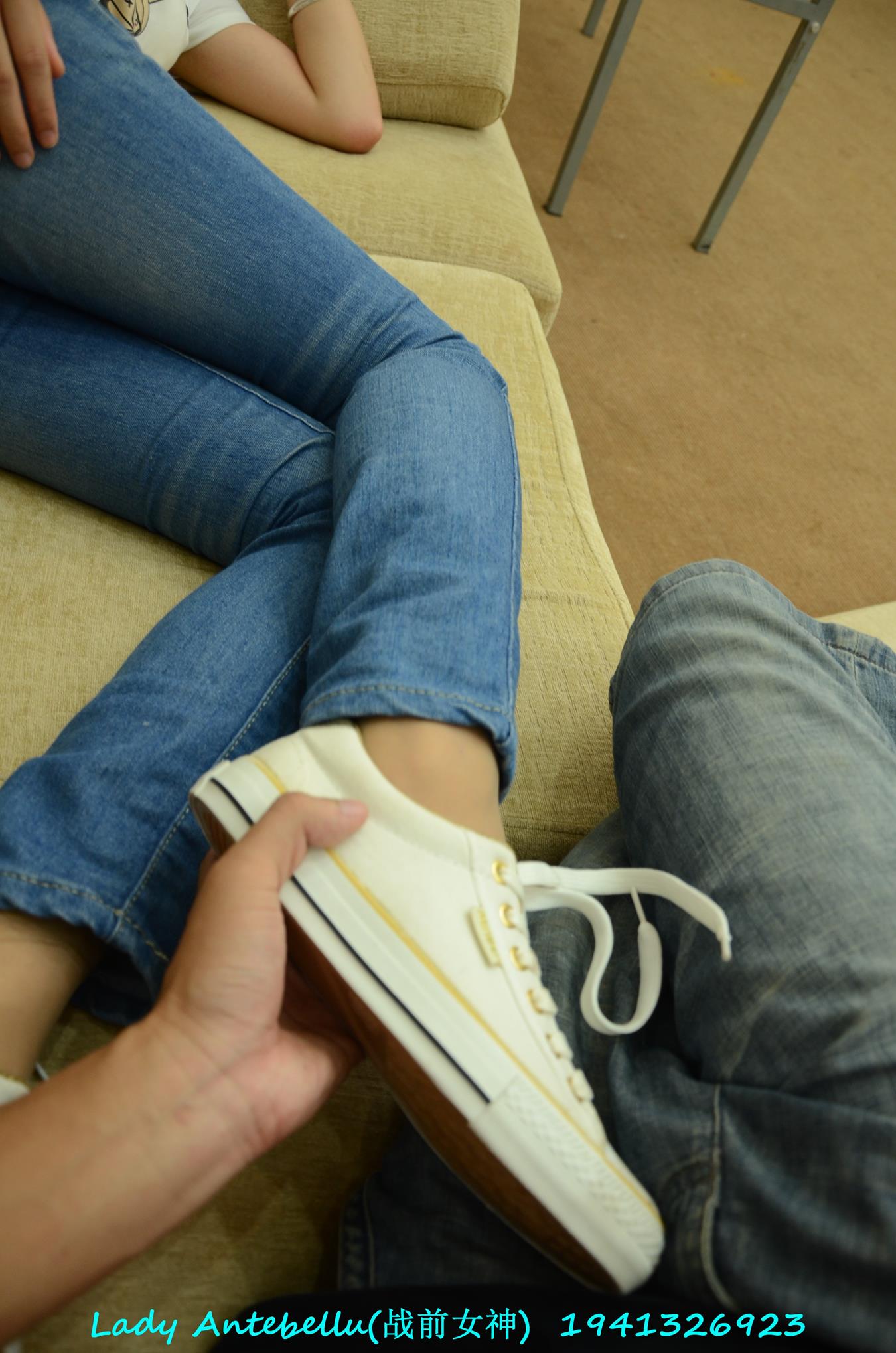 图片[29]-[战前女神] 美腿美足精品摄影套图 054 (1) [72P] – 速更版-美库