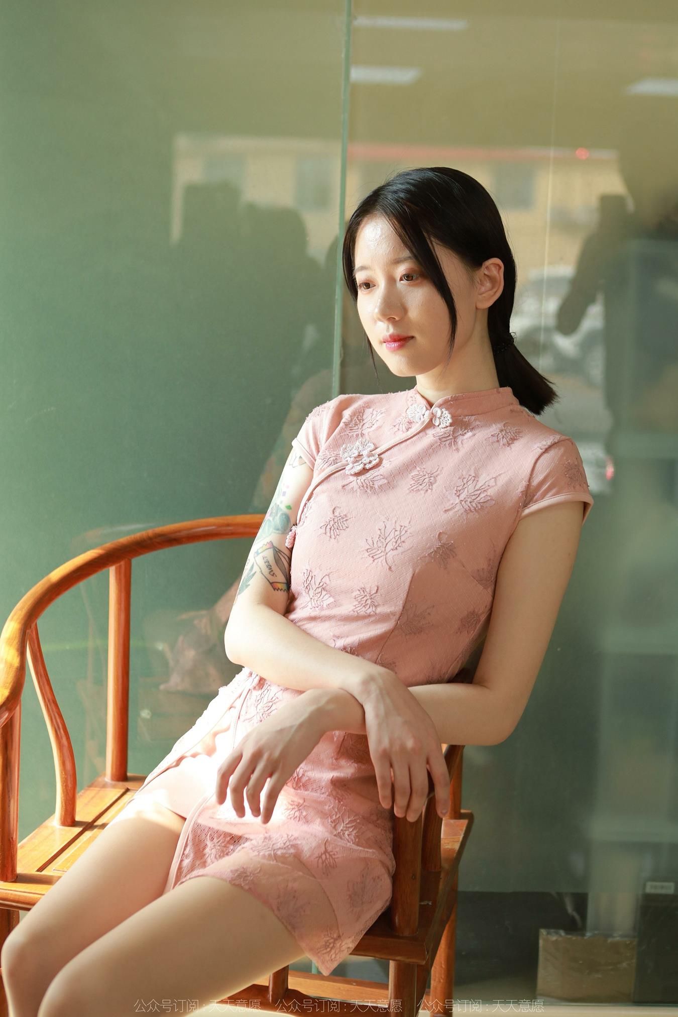 图片[81]-[IESS异思趣向] 耽丝 220922红龙 [80P] – 速更版-美库