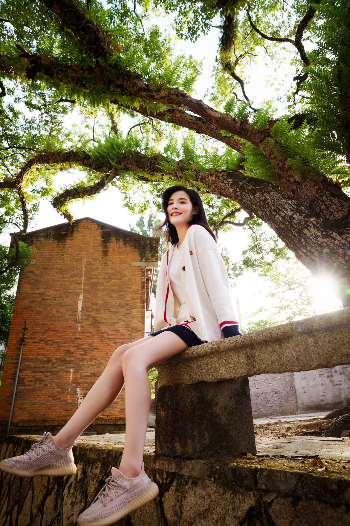 图片[23]-[YITUYU艺图语] 2022.02.12 音乐学院斑驳的光影 小容 [41P] – 速更版-美库