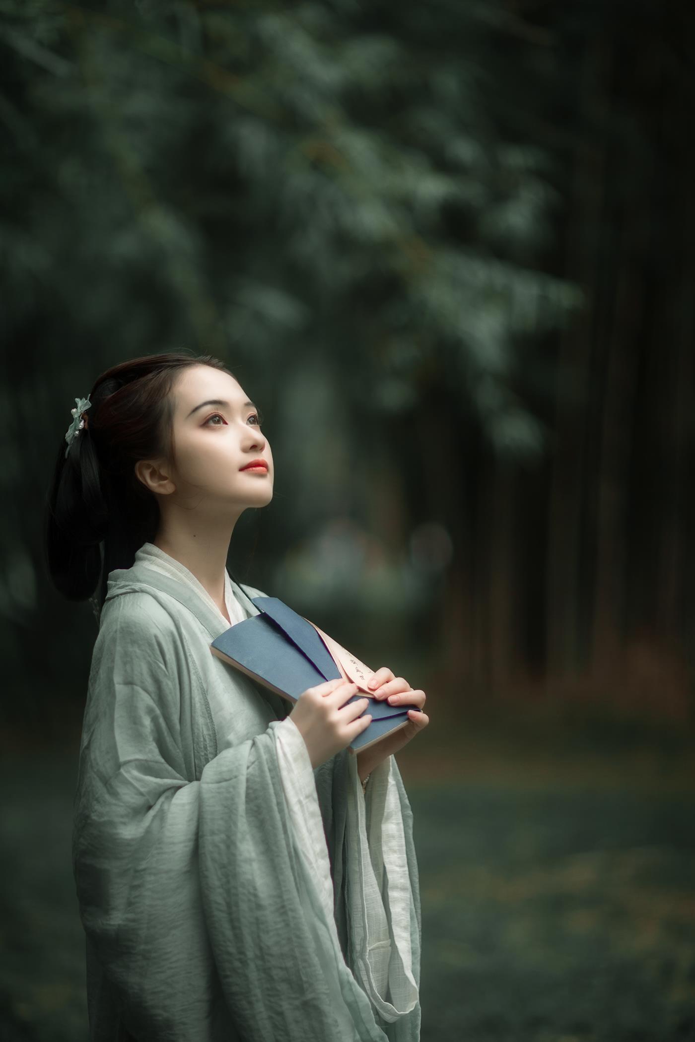 图片[42]-[YITUYU艺图语] 2022.02.12 你是人间四月天 歪歪 [46P] – 速更版-美库