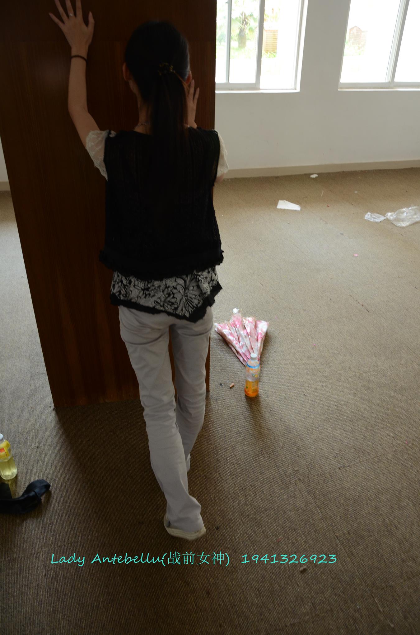 图片[10]-[战前女神] 美腿美足精品摄影套图 055 (1) [84P] – 速更版-美库