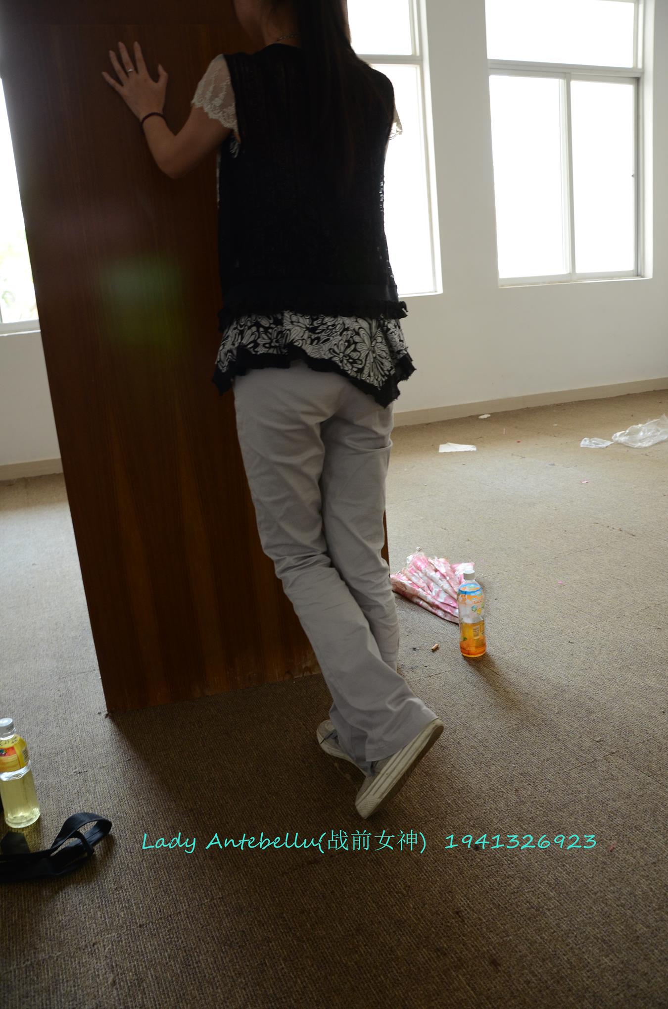 图片[13]-[战前女神] 美腿美足精品摄影套图 055 (1) [84P] – 速更版-美库