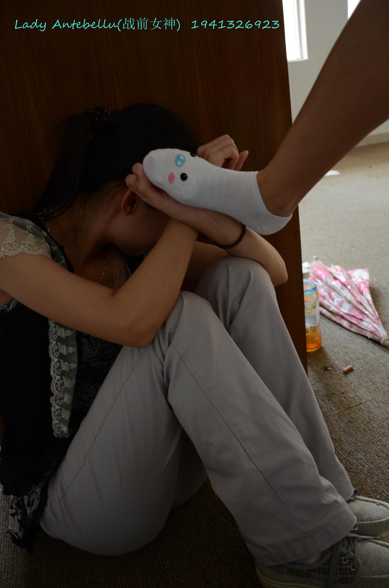 图片[17]-[战前女神] 美腿美足精品摄影套图 055 (1) [84P] – 速更版-美库