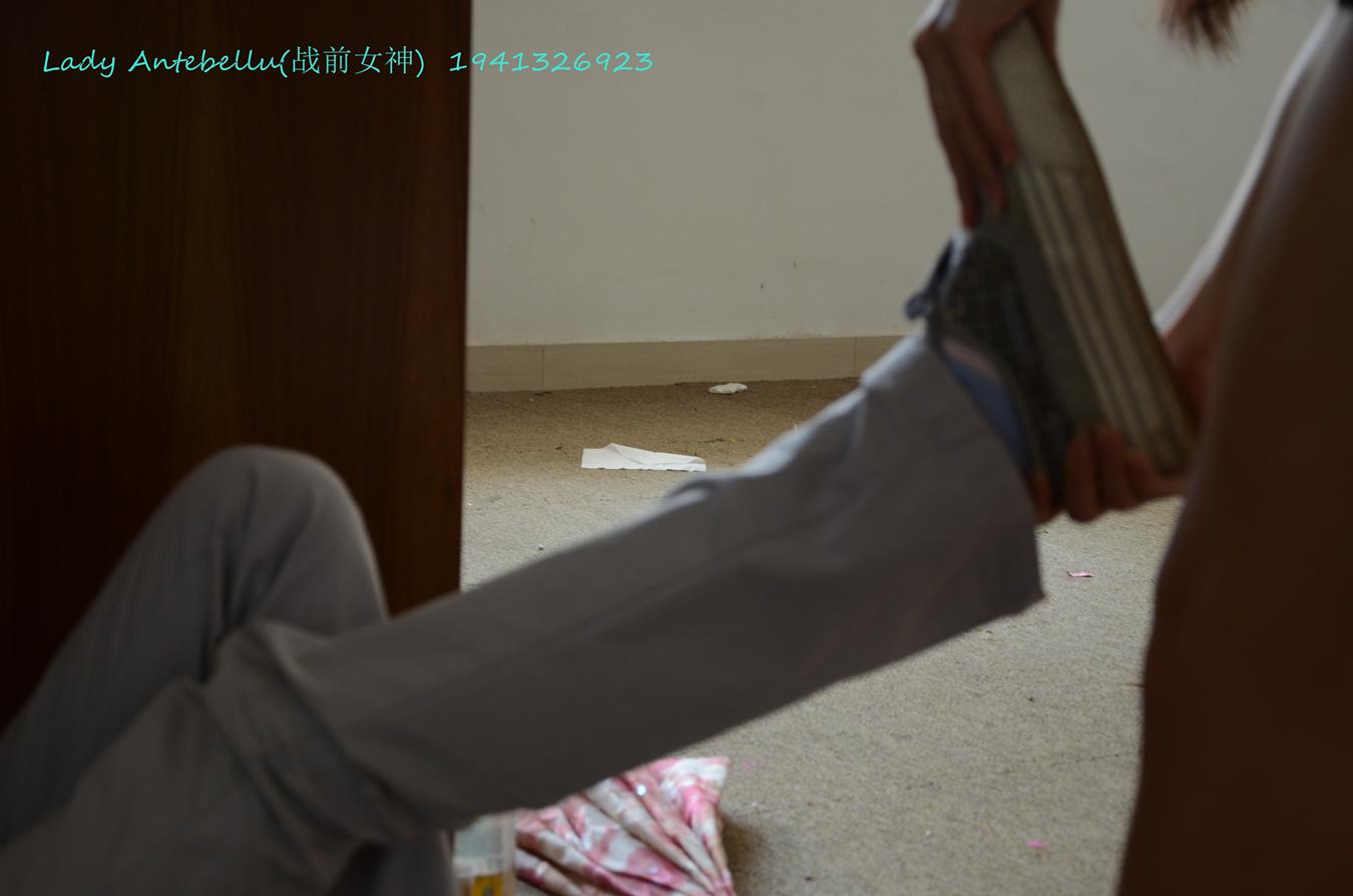 图片[21]-[战前女神] 美腿美足精品摄影套图 055 (1) [84P] – 速更版-美库