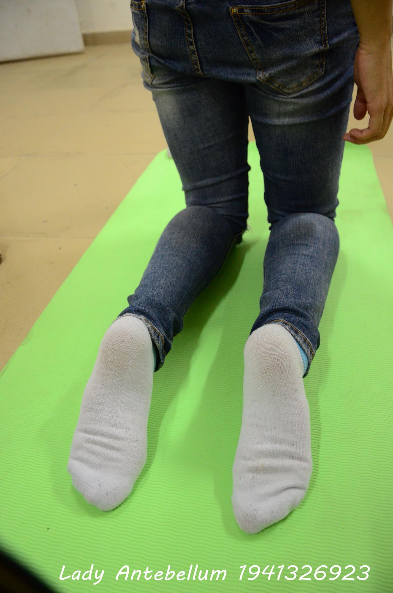 图片[20]-[战前女神] 美腿美足精品摄影套图 056 [75P] – 速更版-美库