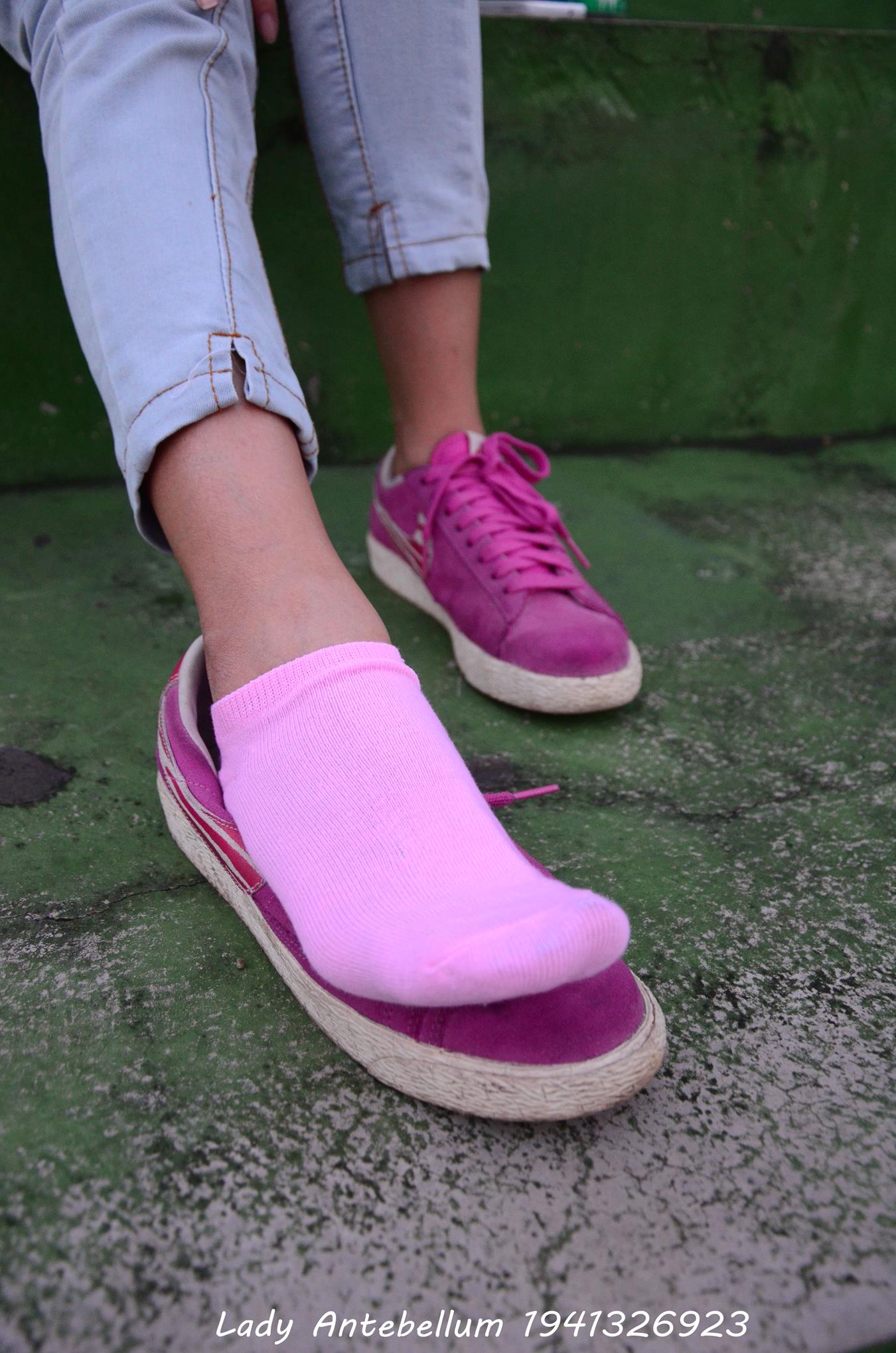 图片[10]-[战前女神] 美腿美足精品摄影套图 057 [55P] – 速更版-美库