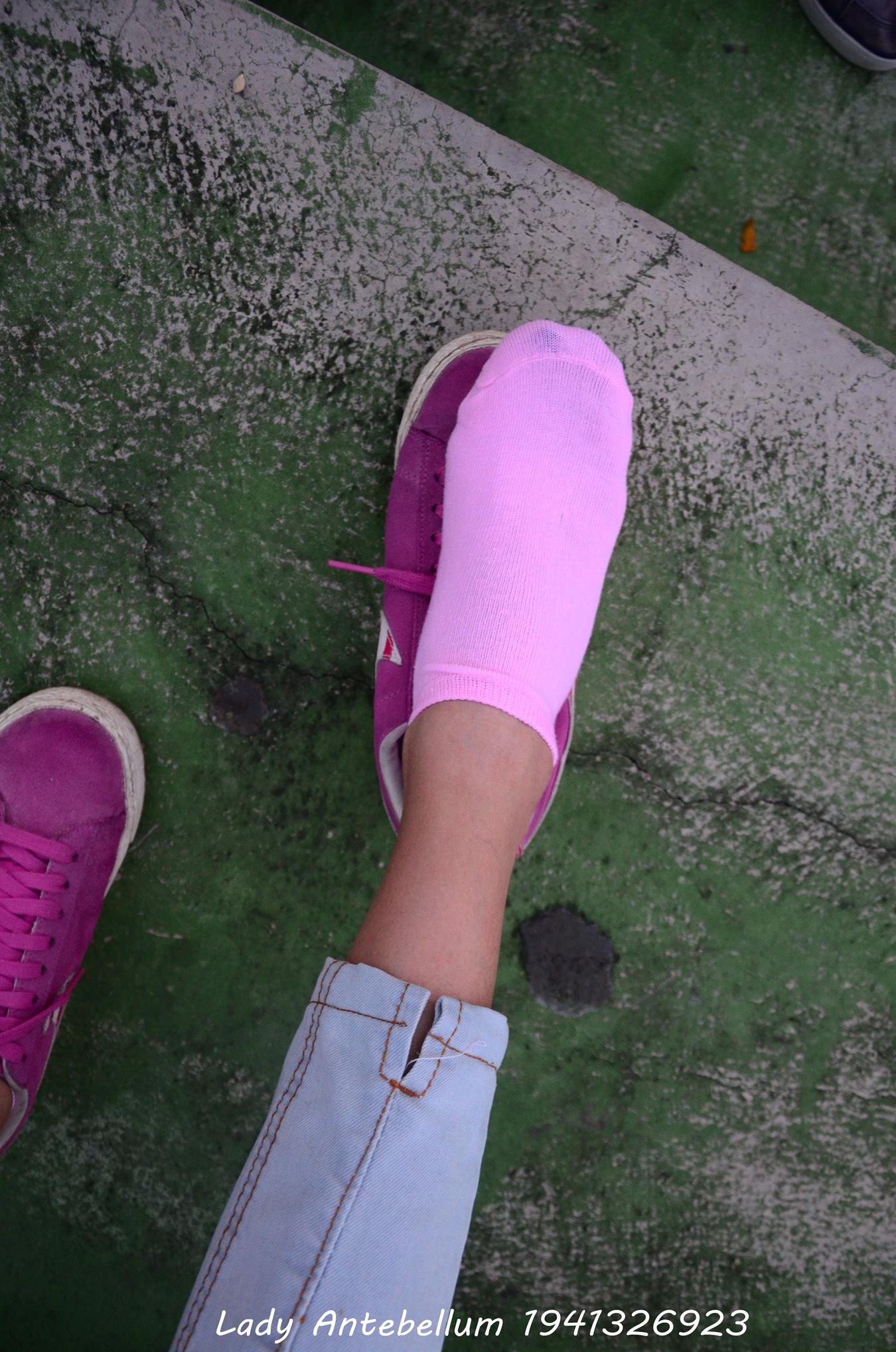 图片[14]-[战前女神] 美腿美足精品摄影套图 057 [55P] – 速更版-美库