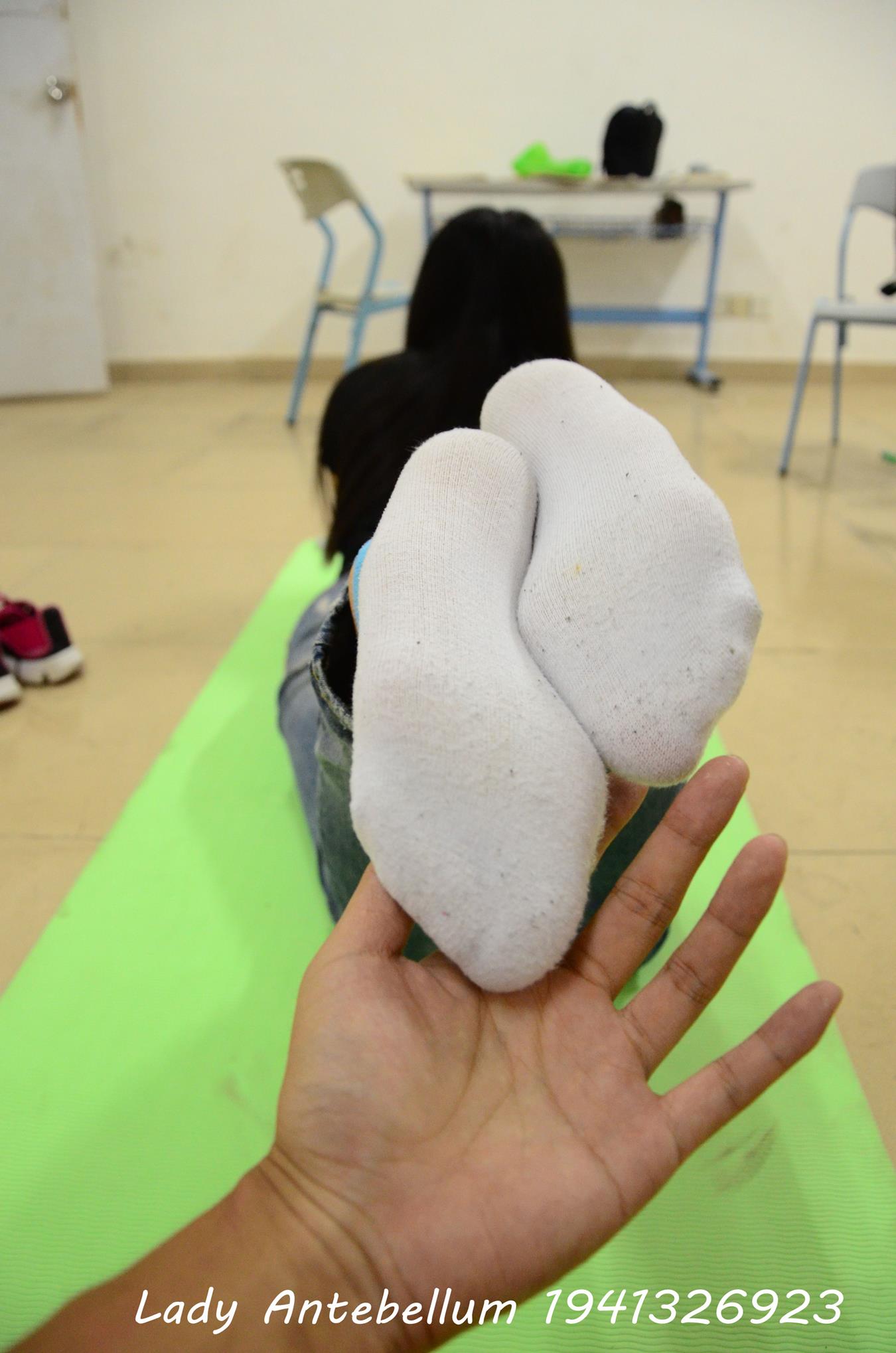 图片[27]-[战前女神] 美腿美足精品摄影套图 056 [75P] – 速更版-美库