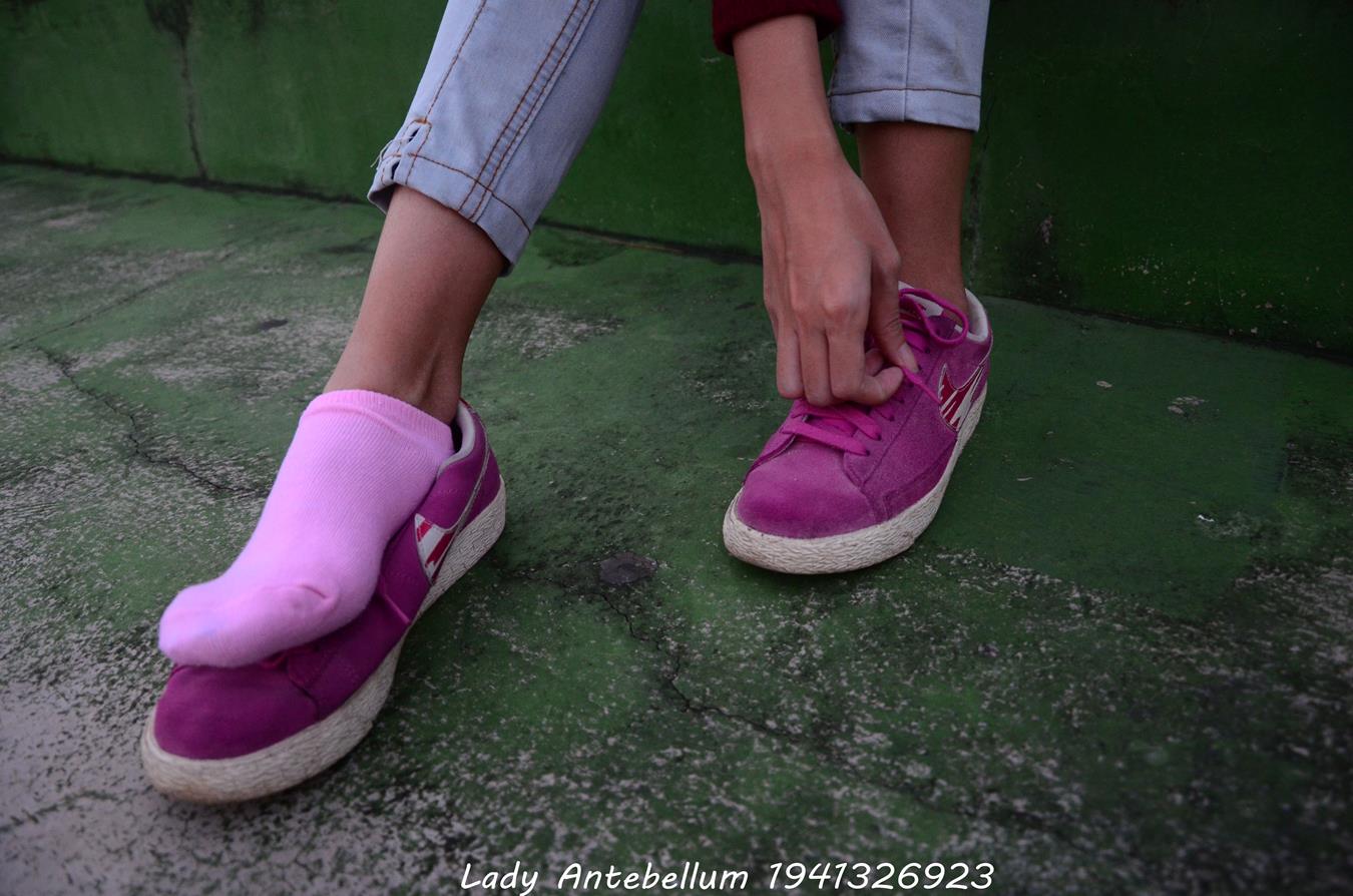 图片[18]-[战前女神] 美腿美足精品摄影套图 057 [55P] – 速更版-美库