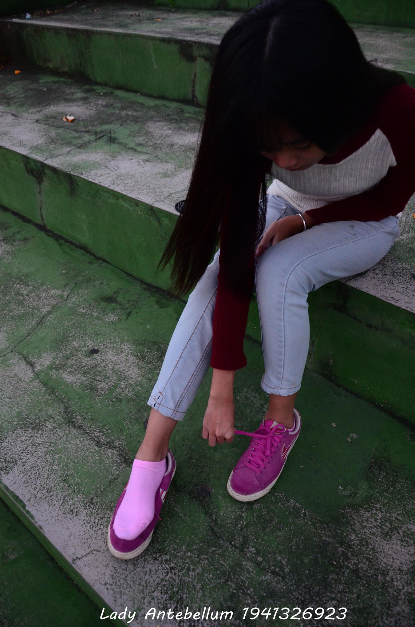 图片[19]-[战前女神] 美腿美足精品摄影套图 057 [55P] – 速更版-美库