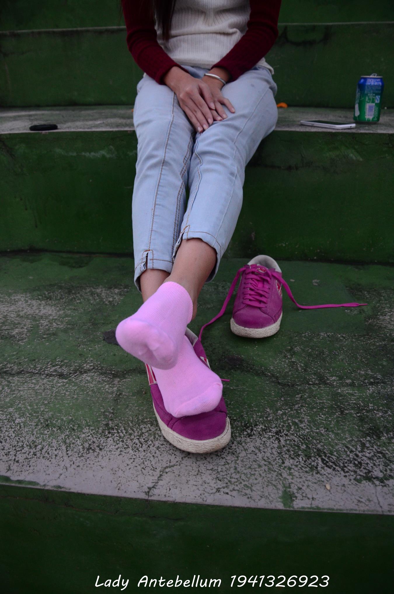 图片[27]-[战前女神] 美腿美足精品摄影套图 057 [55P] – 速更版-美库