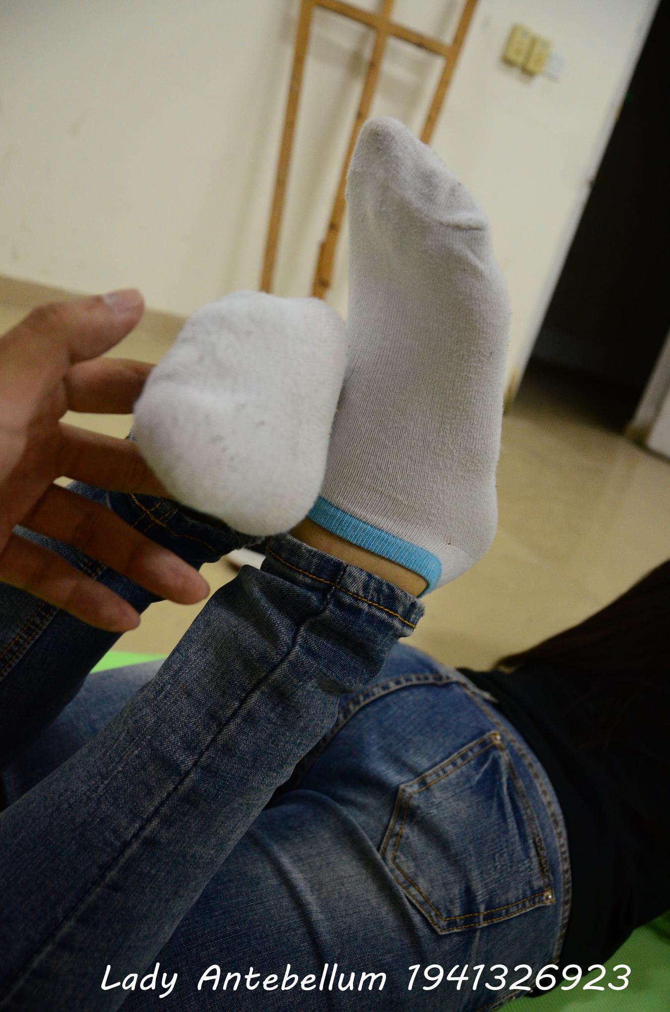 图片[39]-[战前女神] 美腿美足精品摄影套图 056 [75P] – 速更版-美库