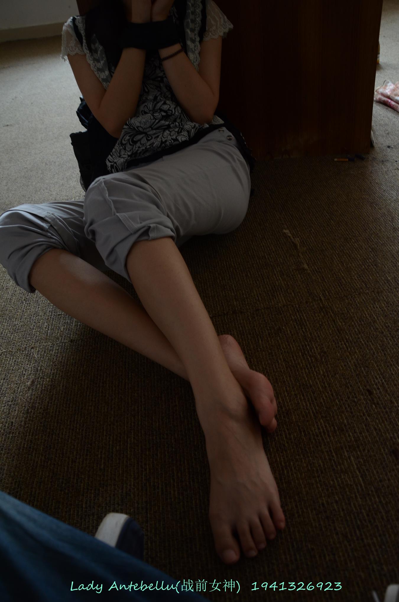 图片[71]-[战前女神] 美腿美足精品摄影套图 055 (2) [75P] – 速更版-美库