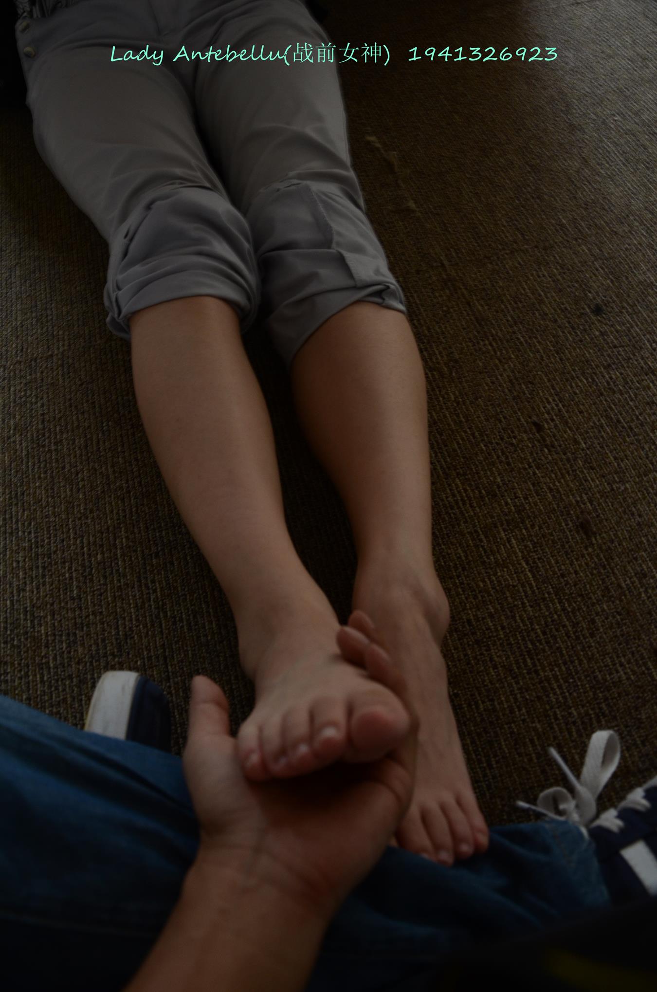 图片[75]-[战前女神] 美腿美足精品摄影套图 055 (2) [75P] – 速更版-美库