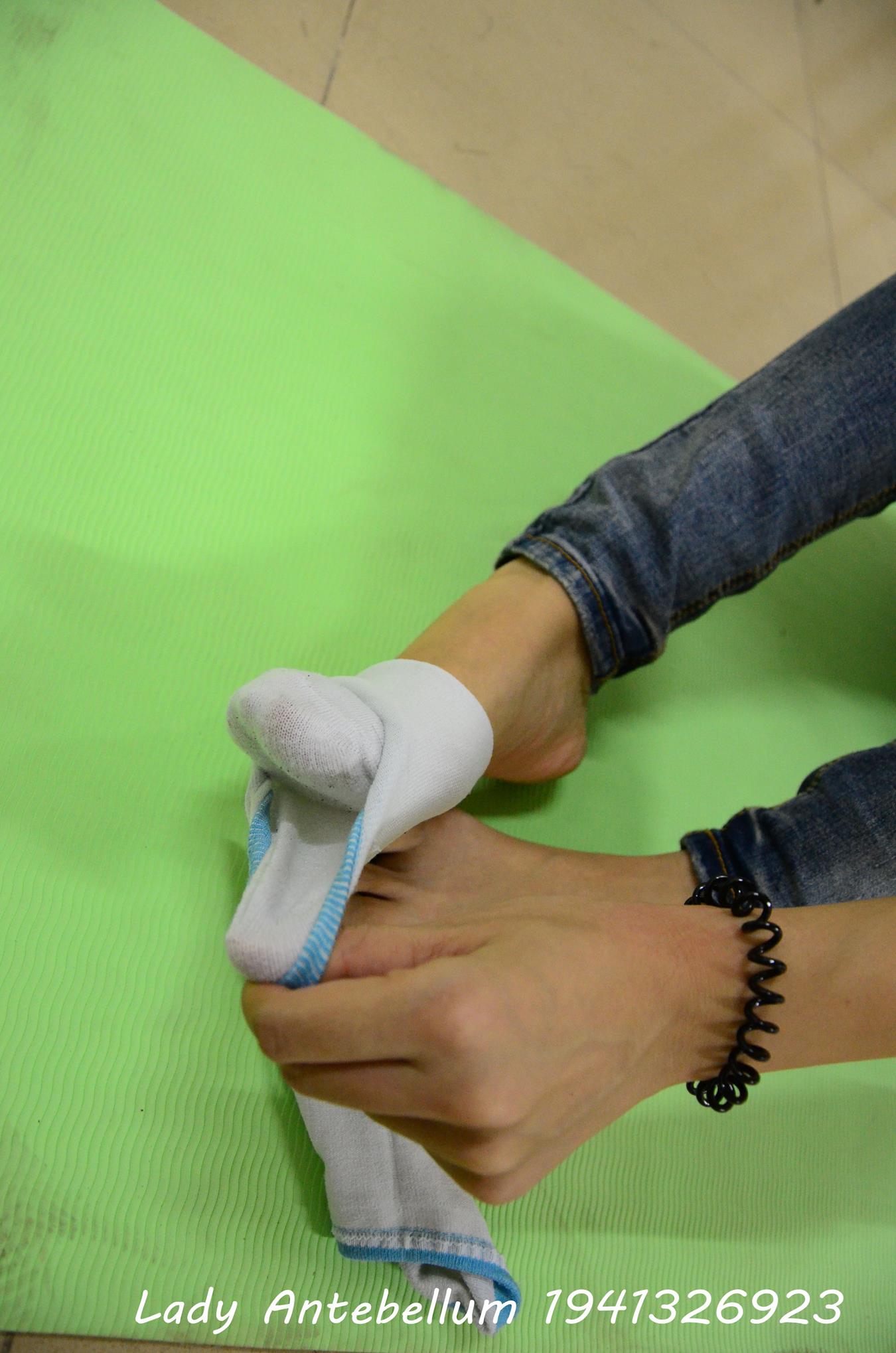 图片[61]-[战前女神] 美腿美足精品摄影套图 056 [75P] – 速更版-美库